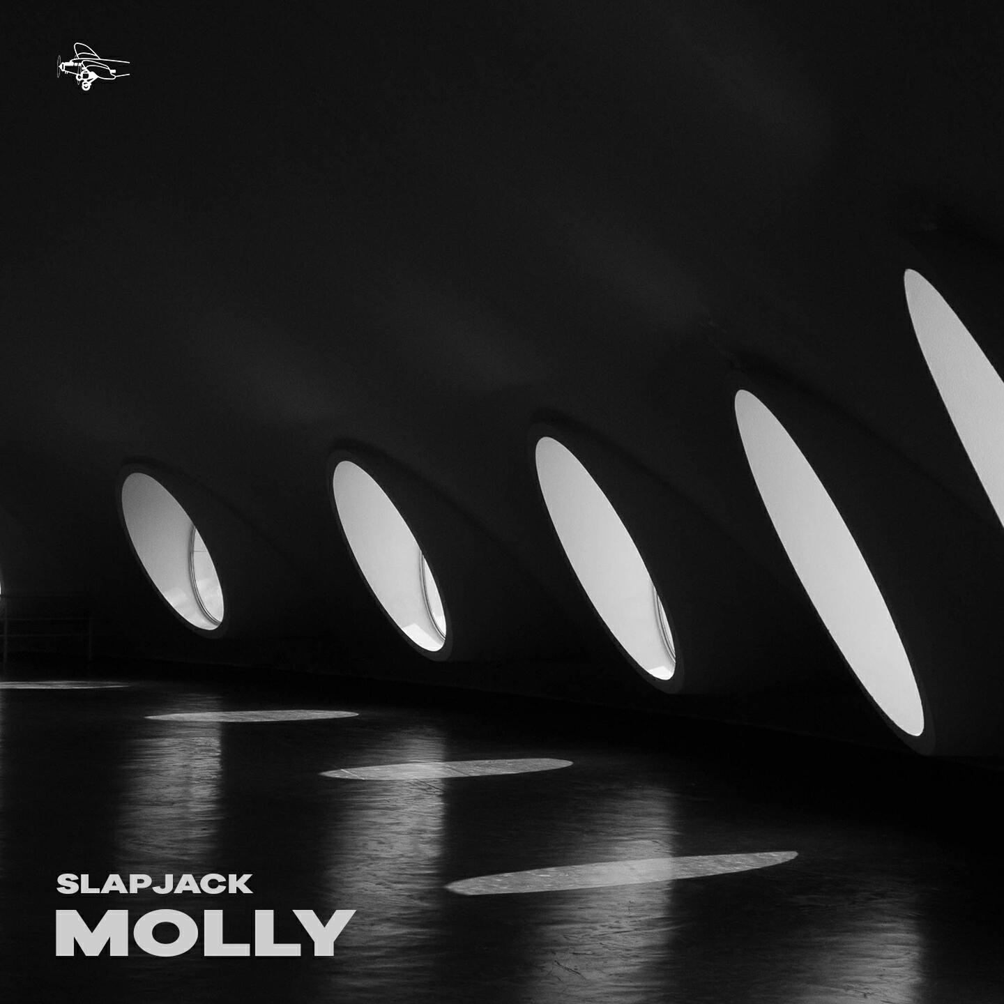 Релиз Molly