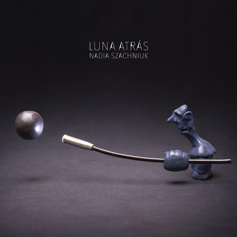 Релиз Luna Atrás