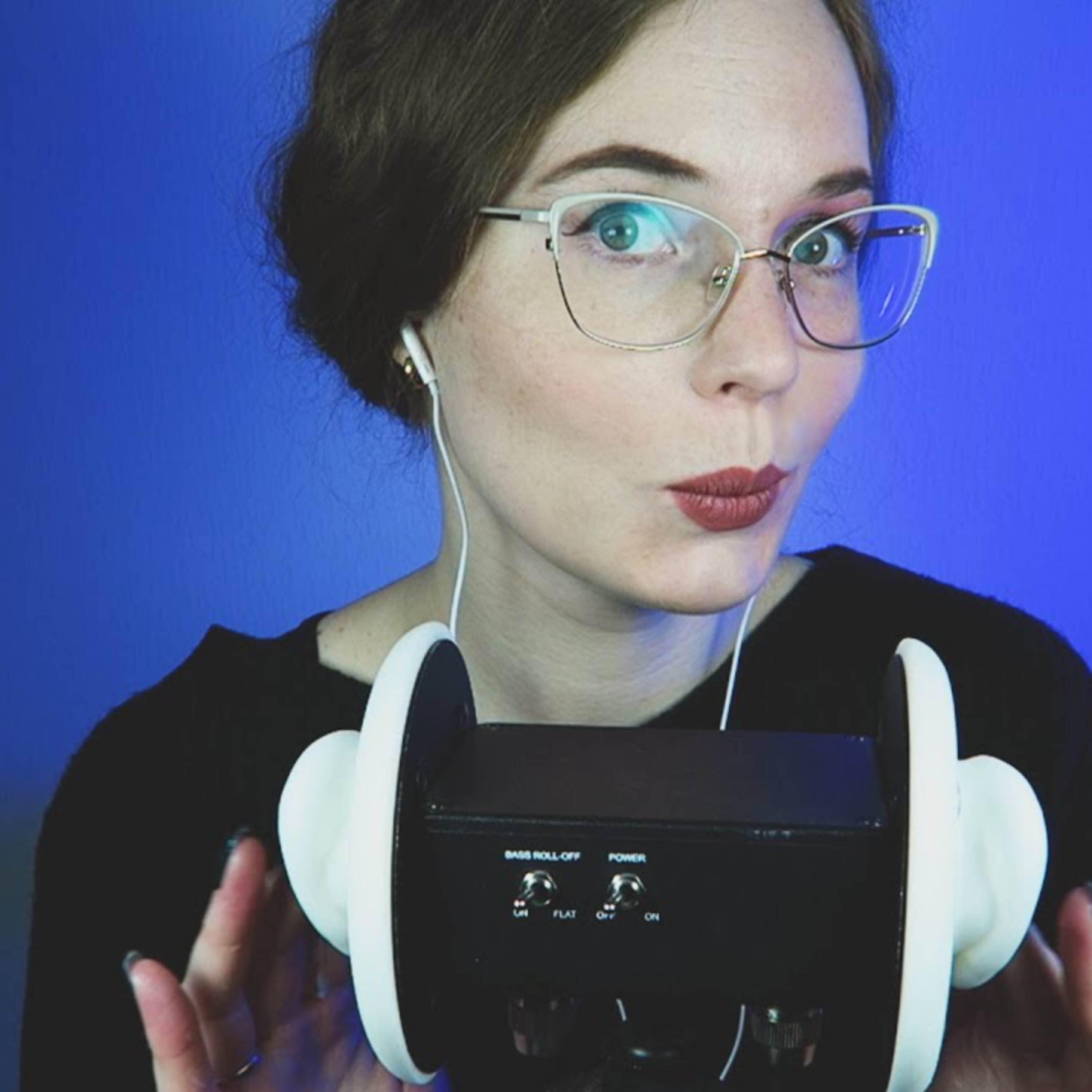 Постер альбома ASMR Lotion Ear Massage - Up Close 3Dio Whispering [My Mental Conditions & Life Updates]