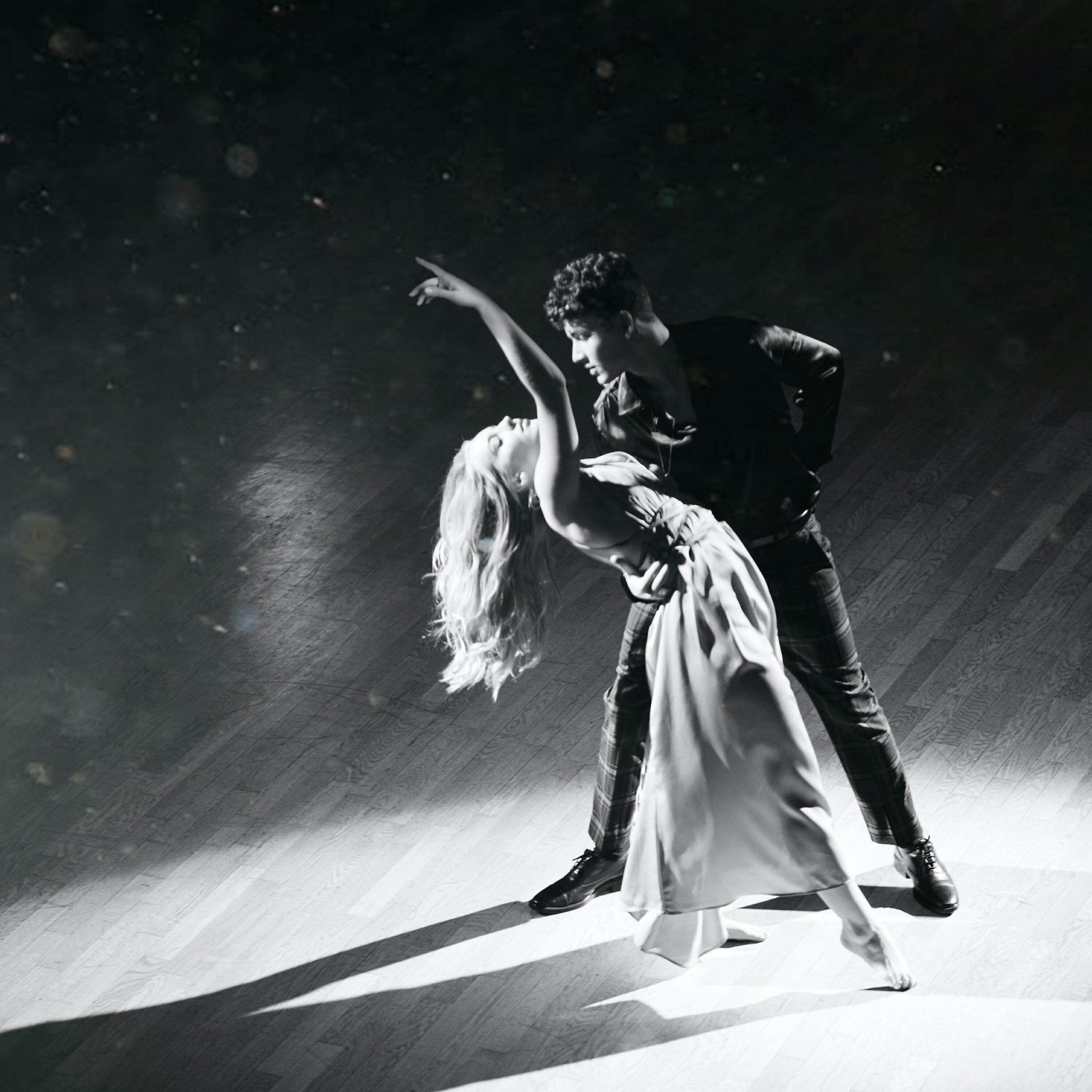 Релиз Take a Chance on Me