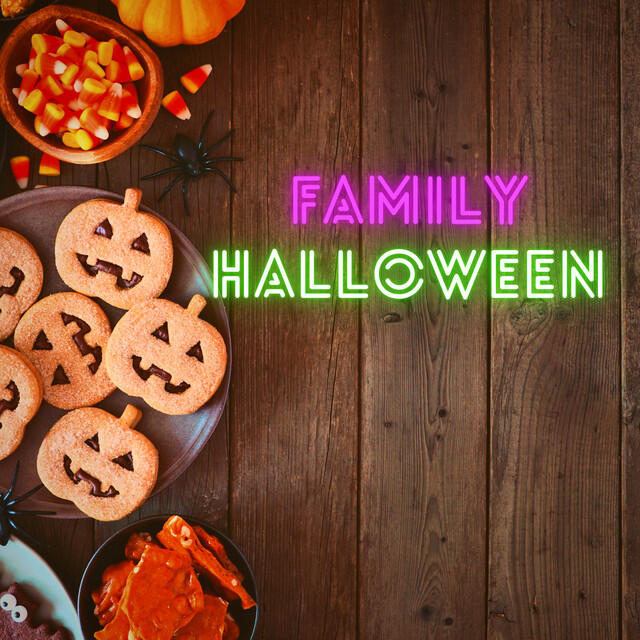 Постер альбома Family Halloween