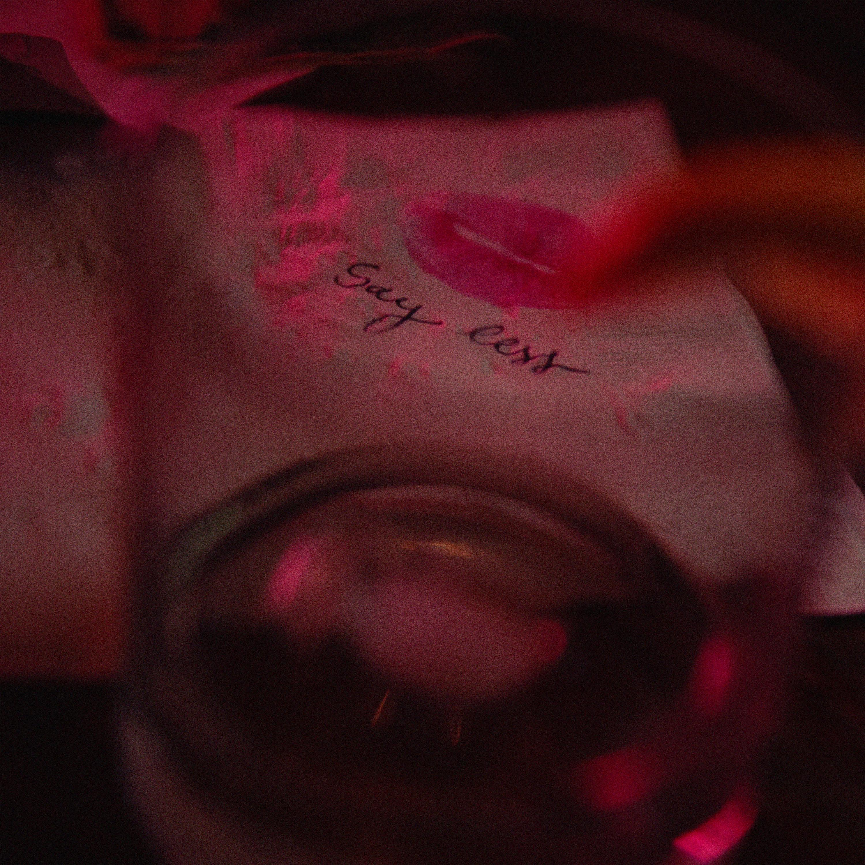 Релиз Say Less
