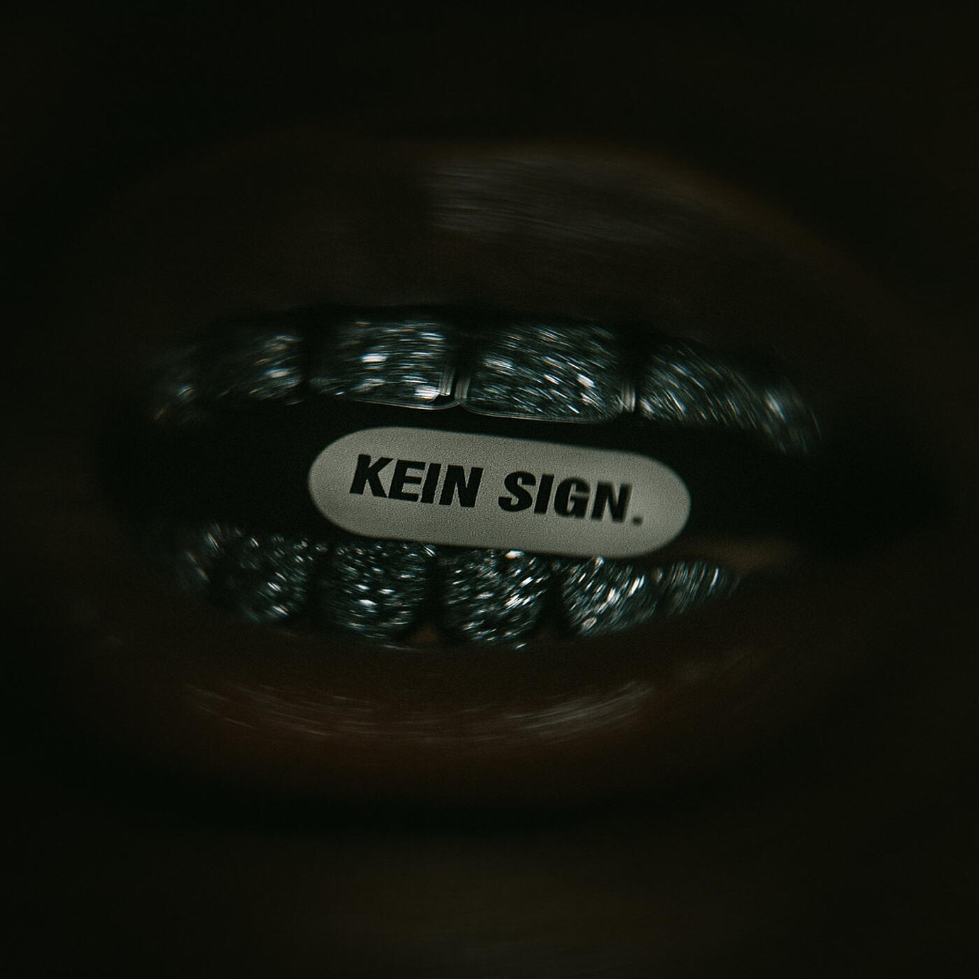 Релиз Kein Sign
