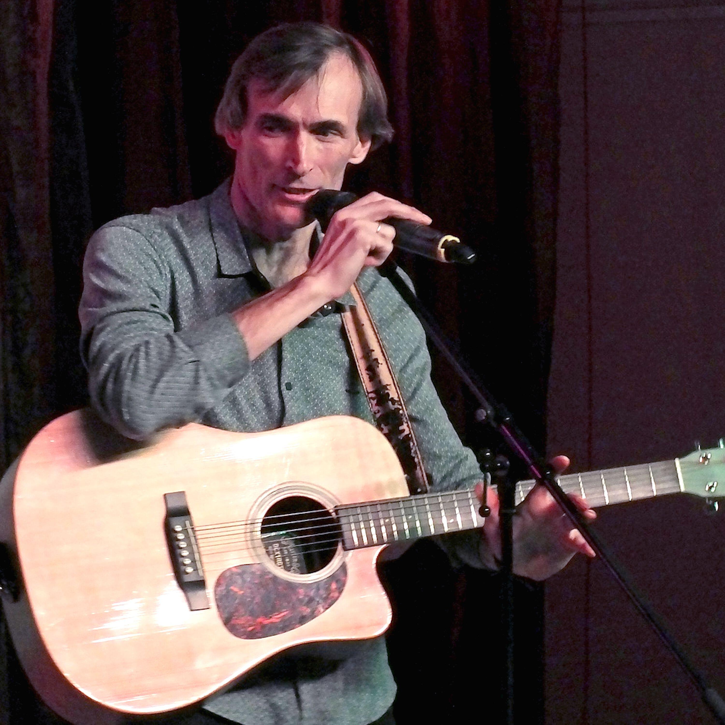 Релиз Горячий снег