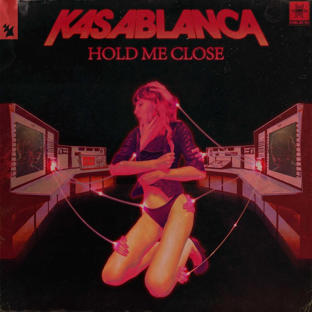 Релиз Hold Me Close