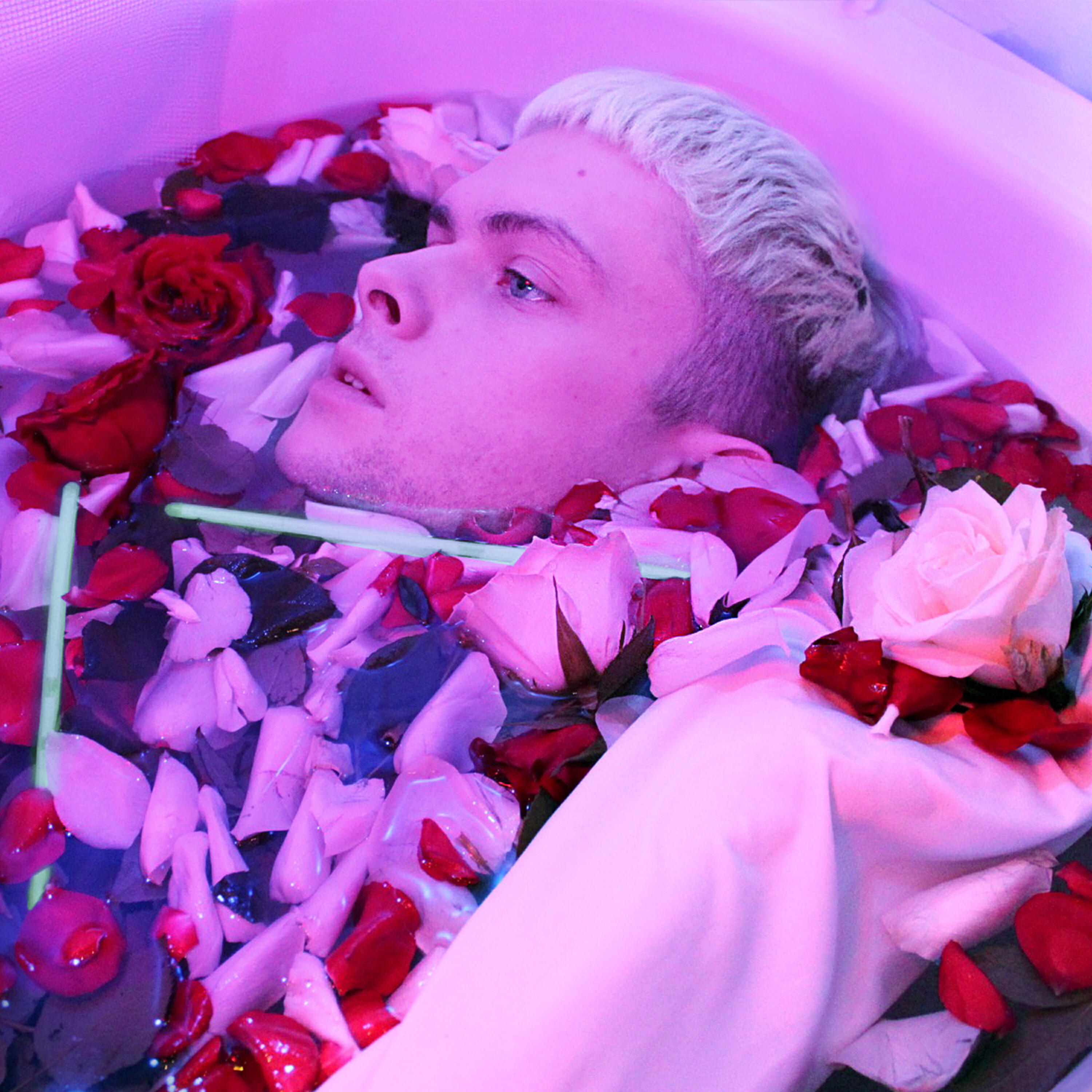 Релиз Heartbreaker