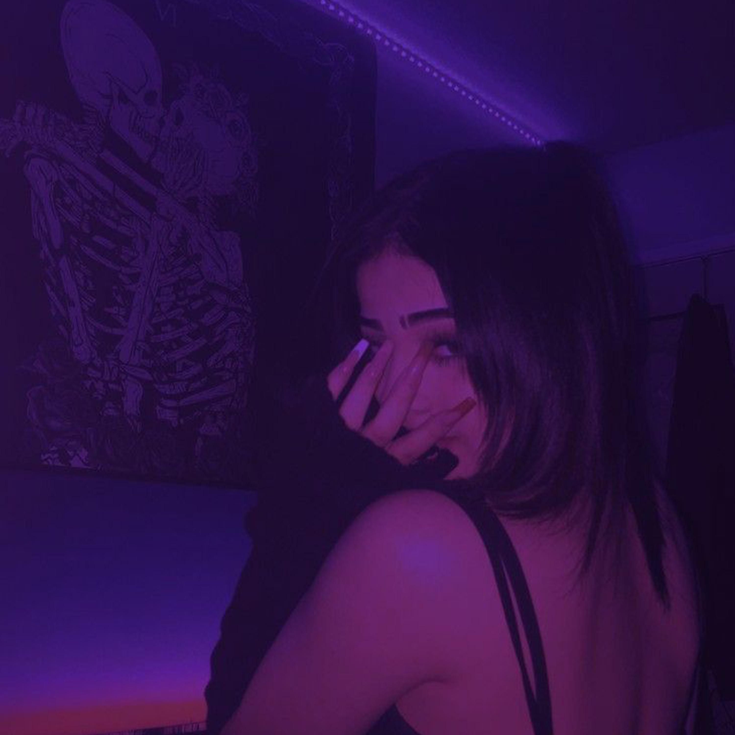 Релиз Middle Of The Night