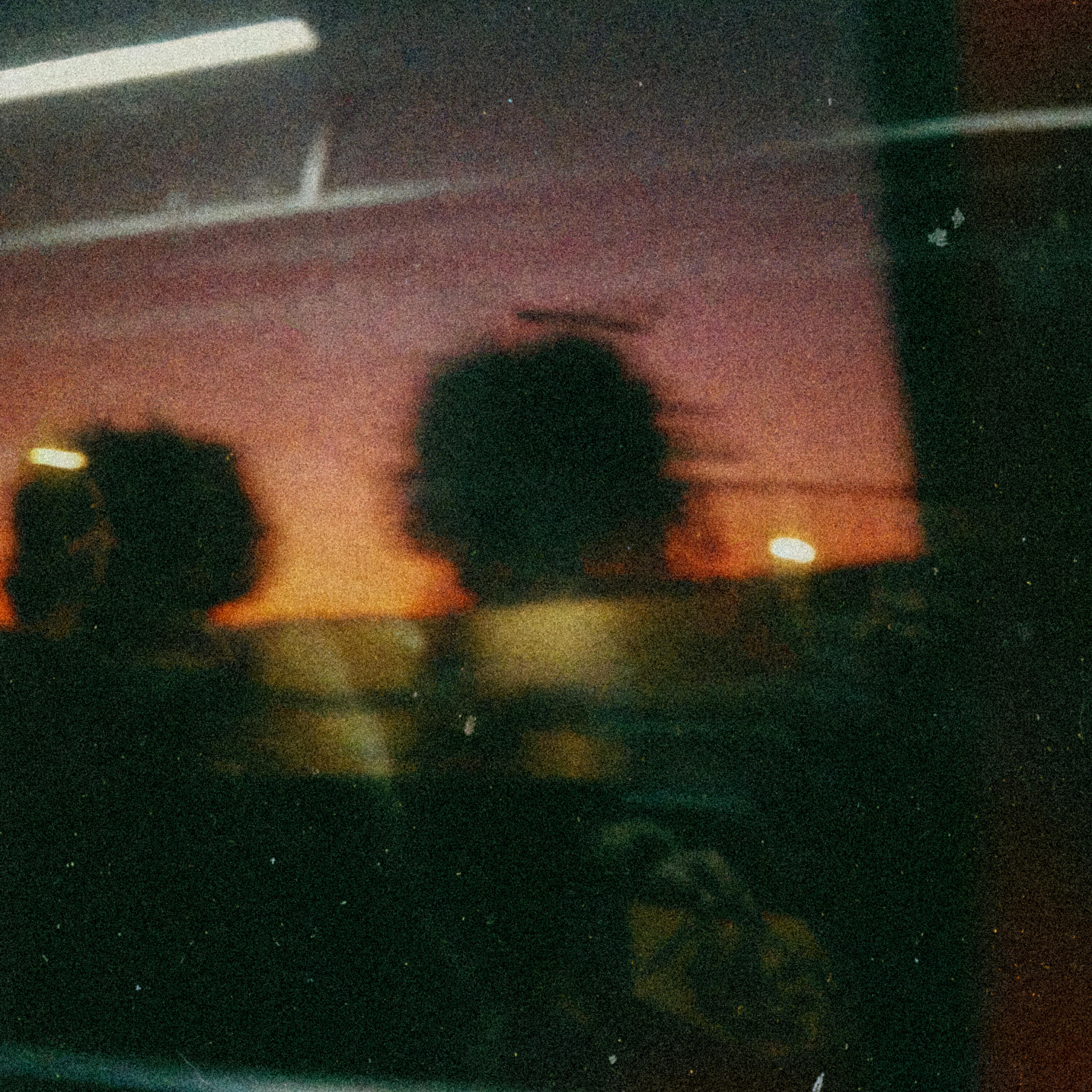 Релиз leave a light on