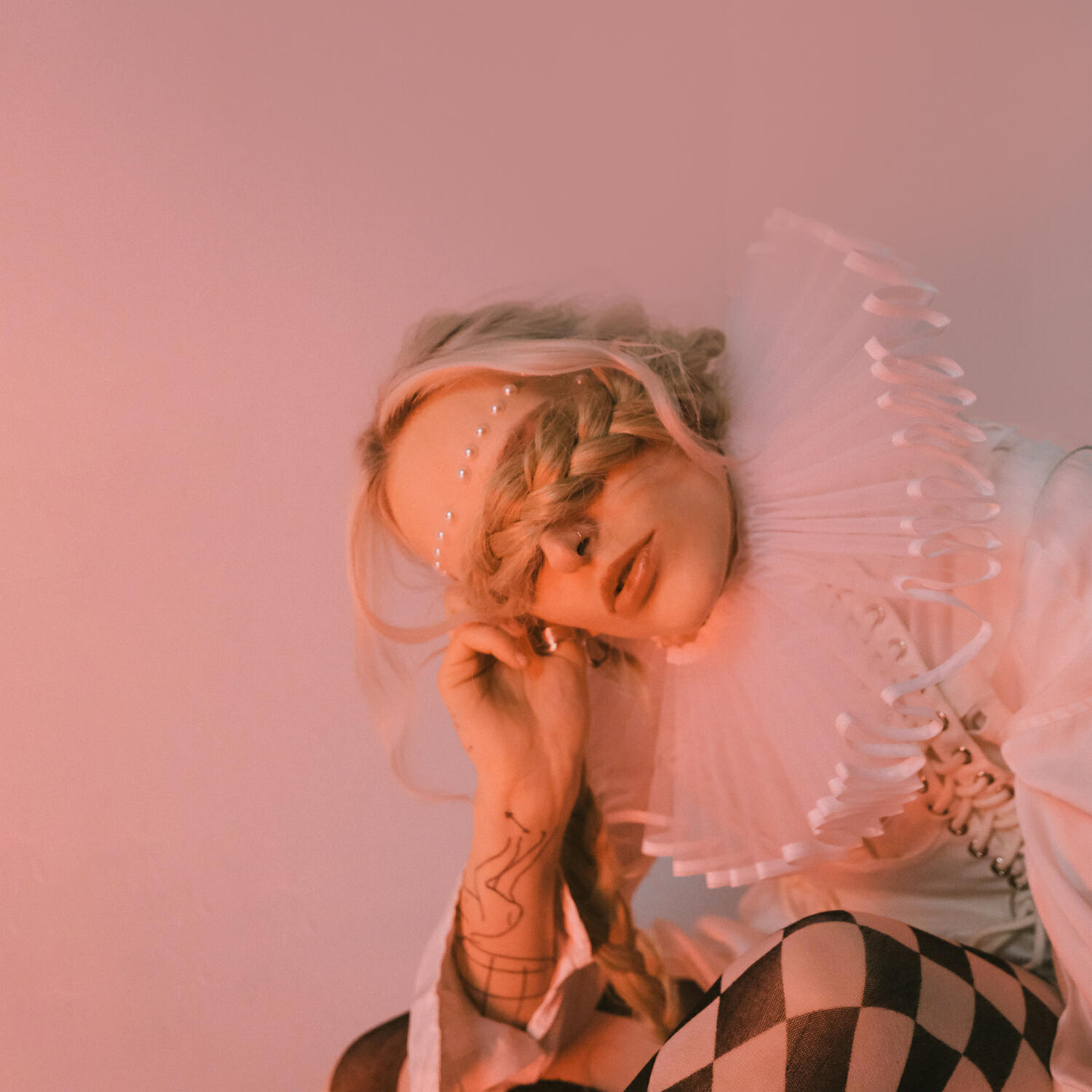 Релиз Lonely Hearts Club