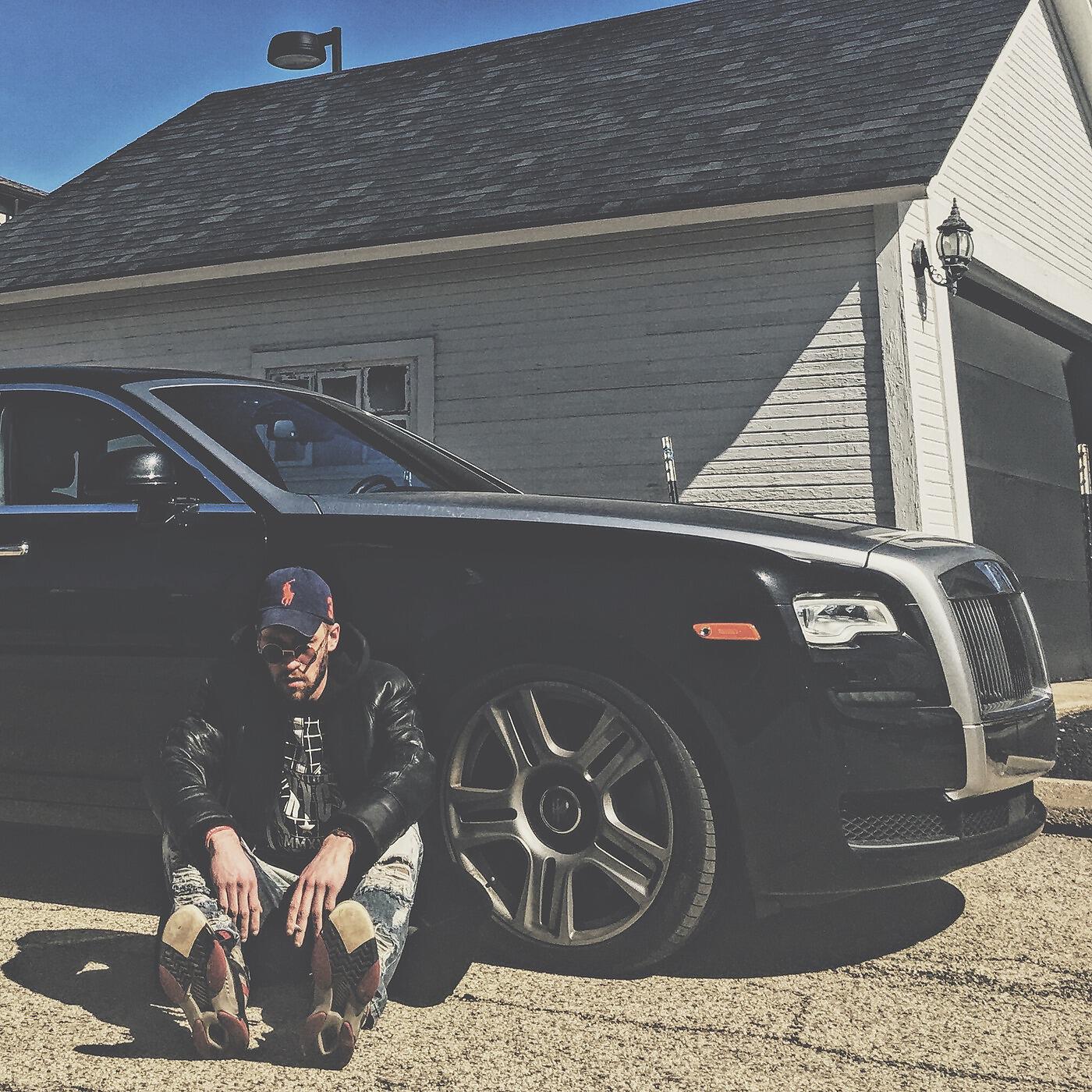 Релиз Top (feat. Roach Johnson)