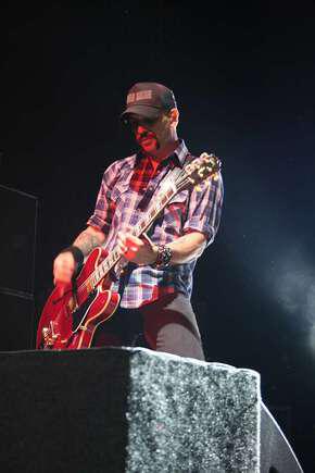 Dave Kushner
