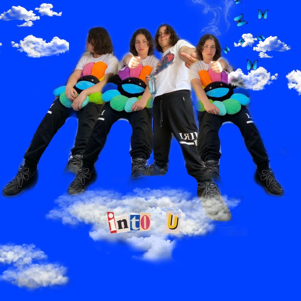 Релиз Into U