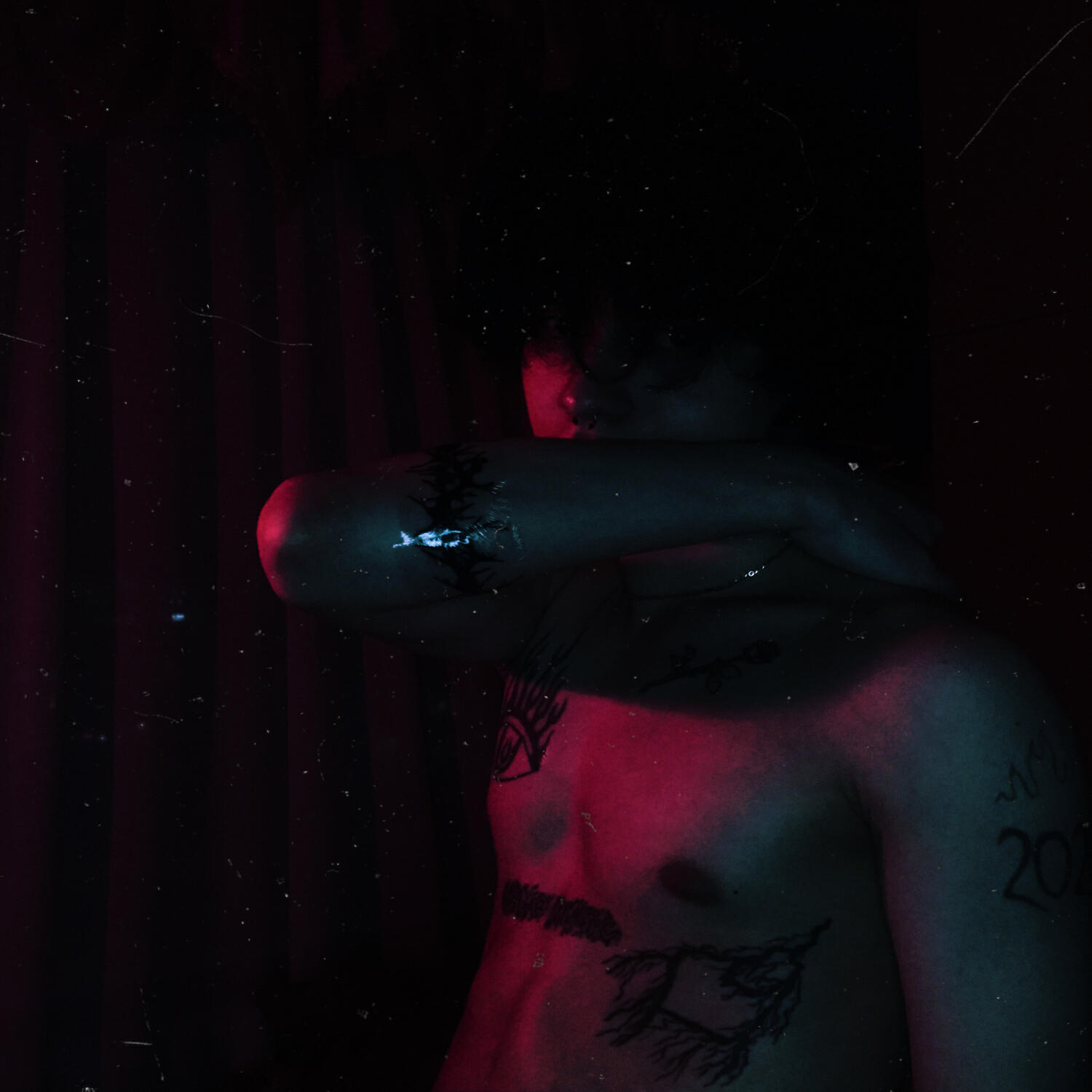 Релиз эскапизм (prod. by gravestone)
