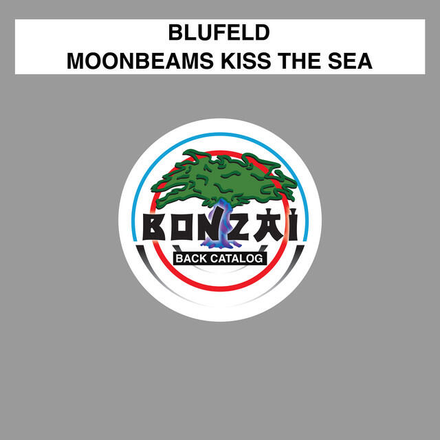 Релиз Moonbeams Kiss The Sea