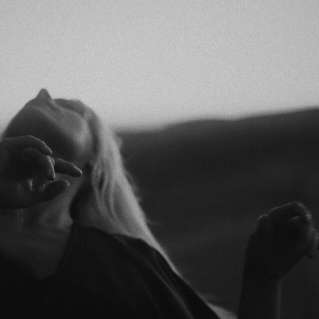 Релиз Drop that bomb