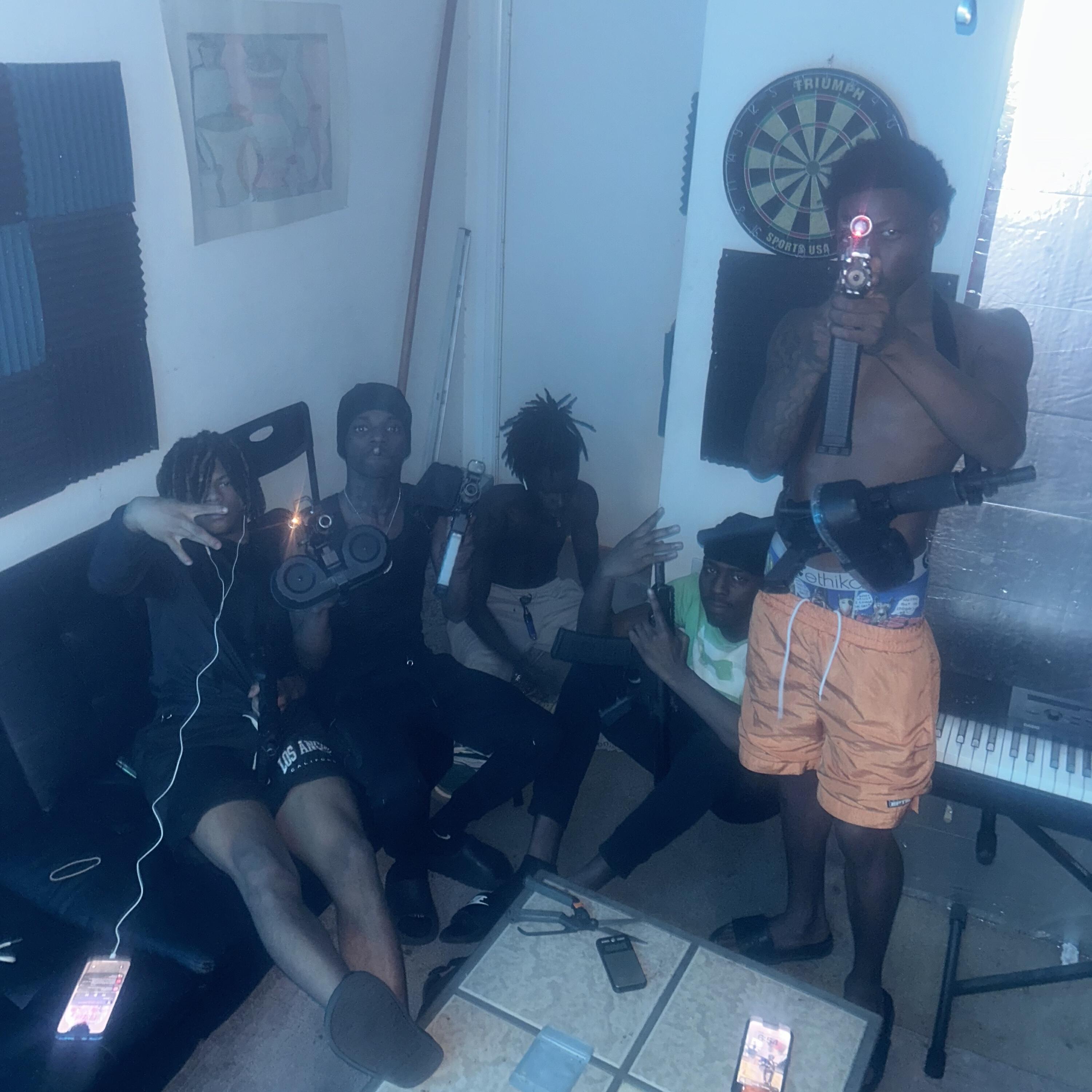 Релиз money & murda (feat. Jaybleeda)