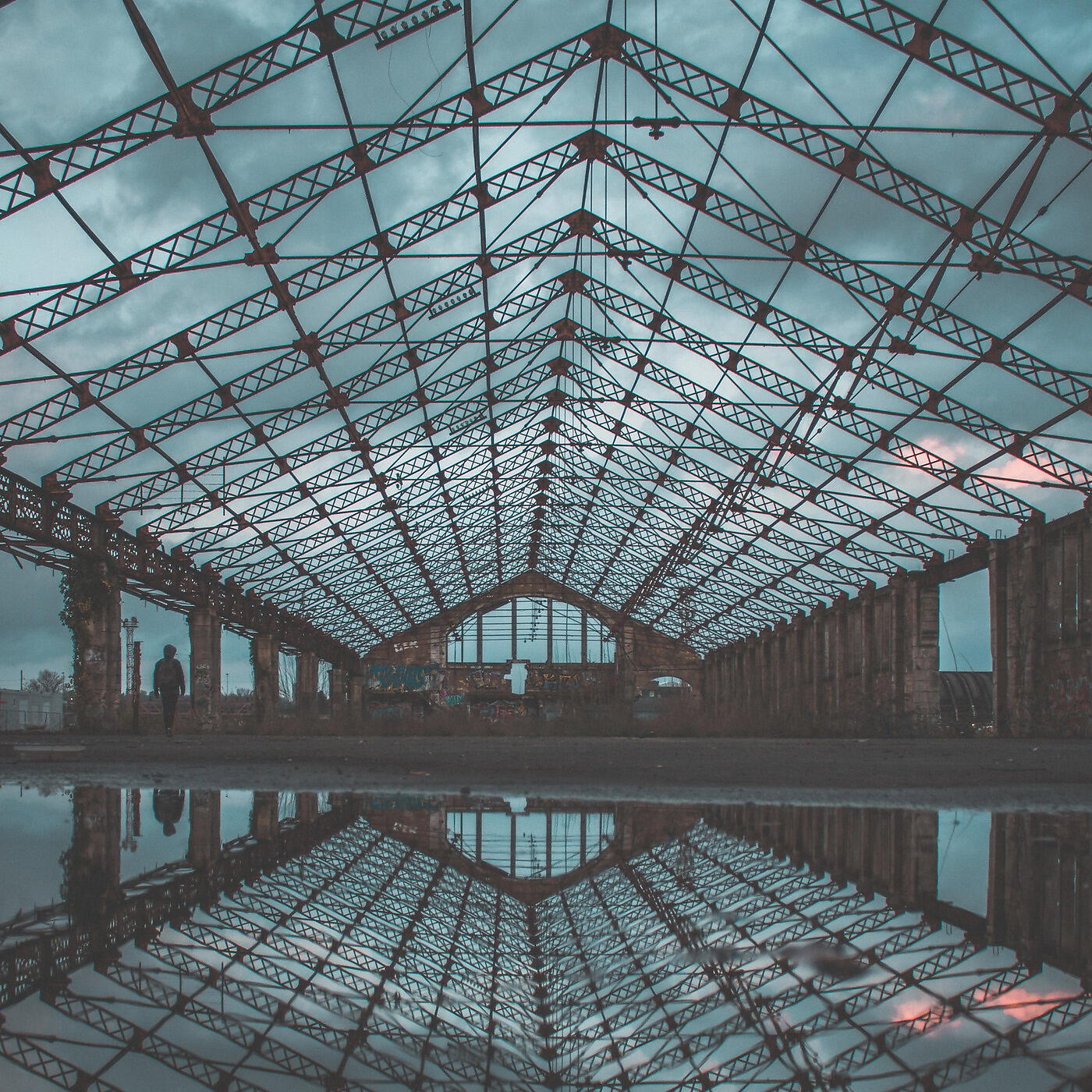 Релиз Refraction