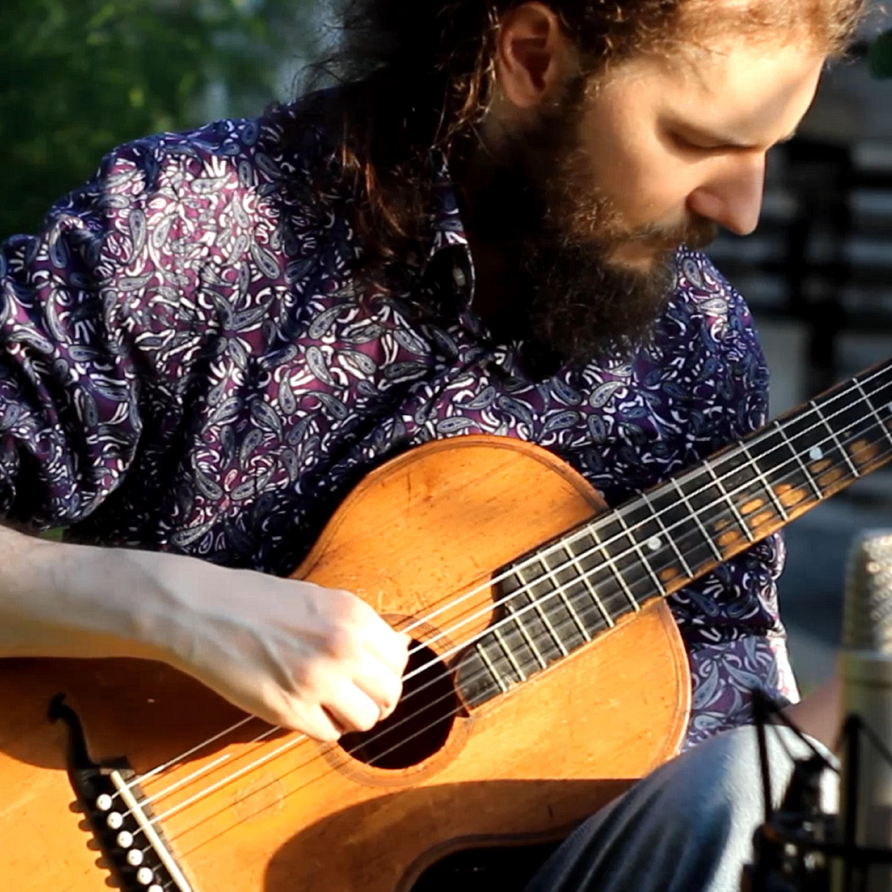 Релиз Three Ukrainian Songs from Vaudeville Muscovite Wizard