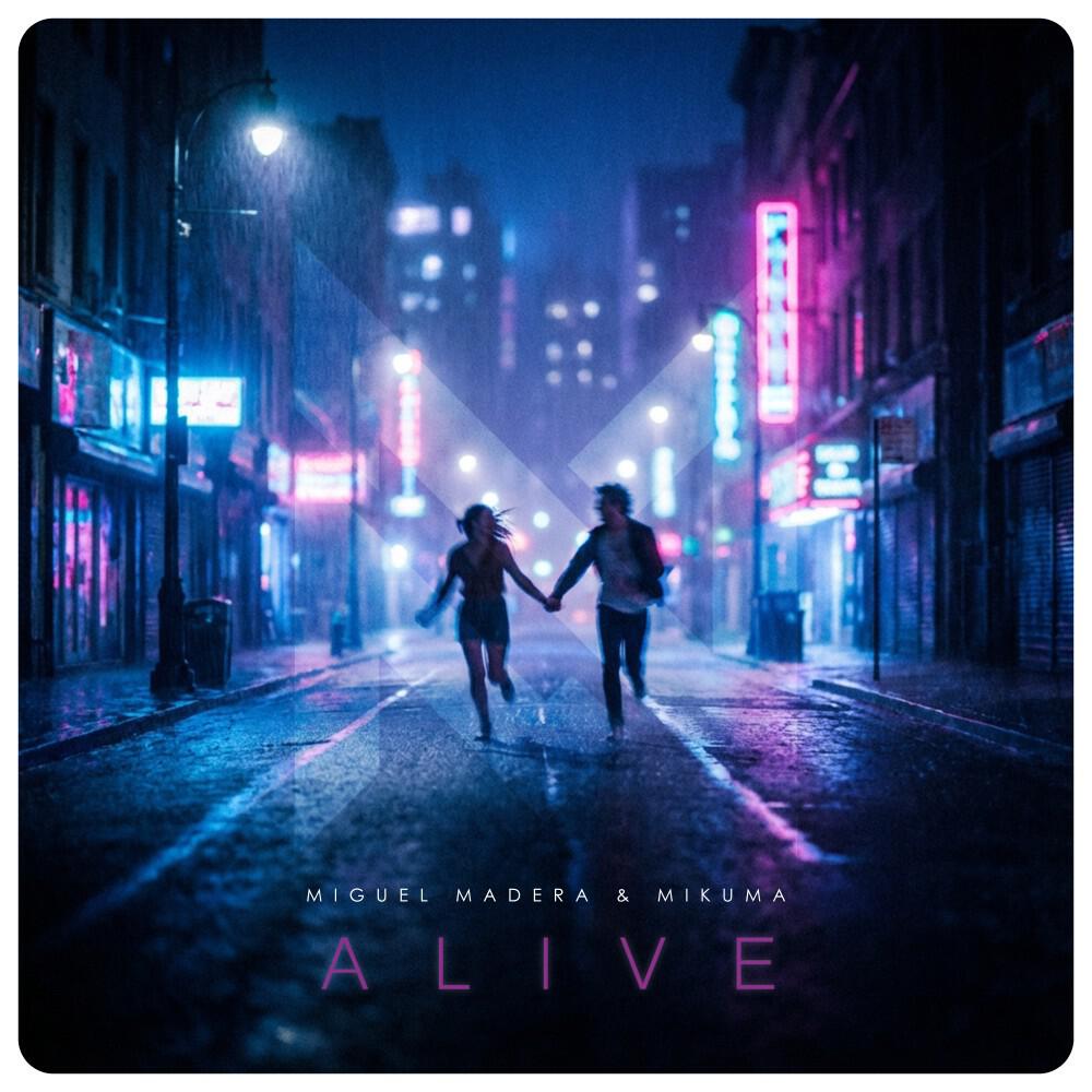 Релиз Alive