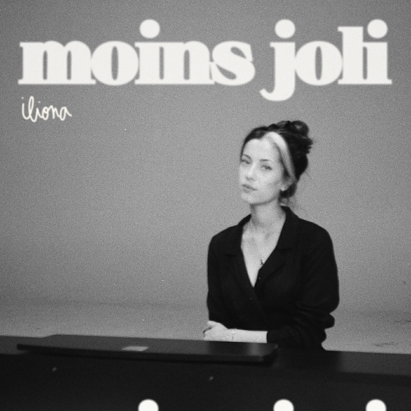 Релиз Moins joli