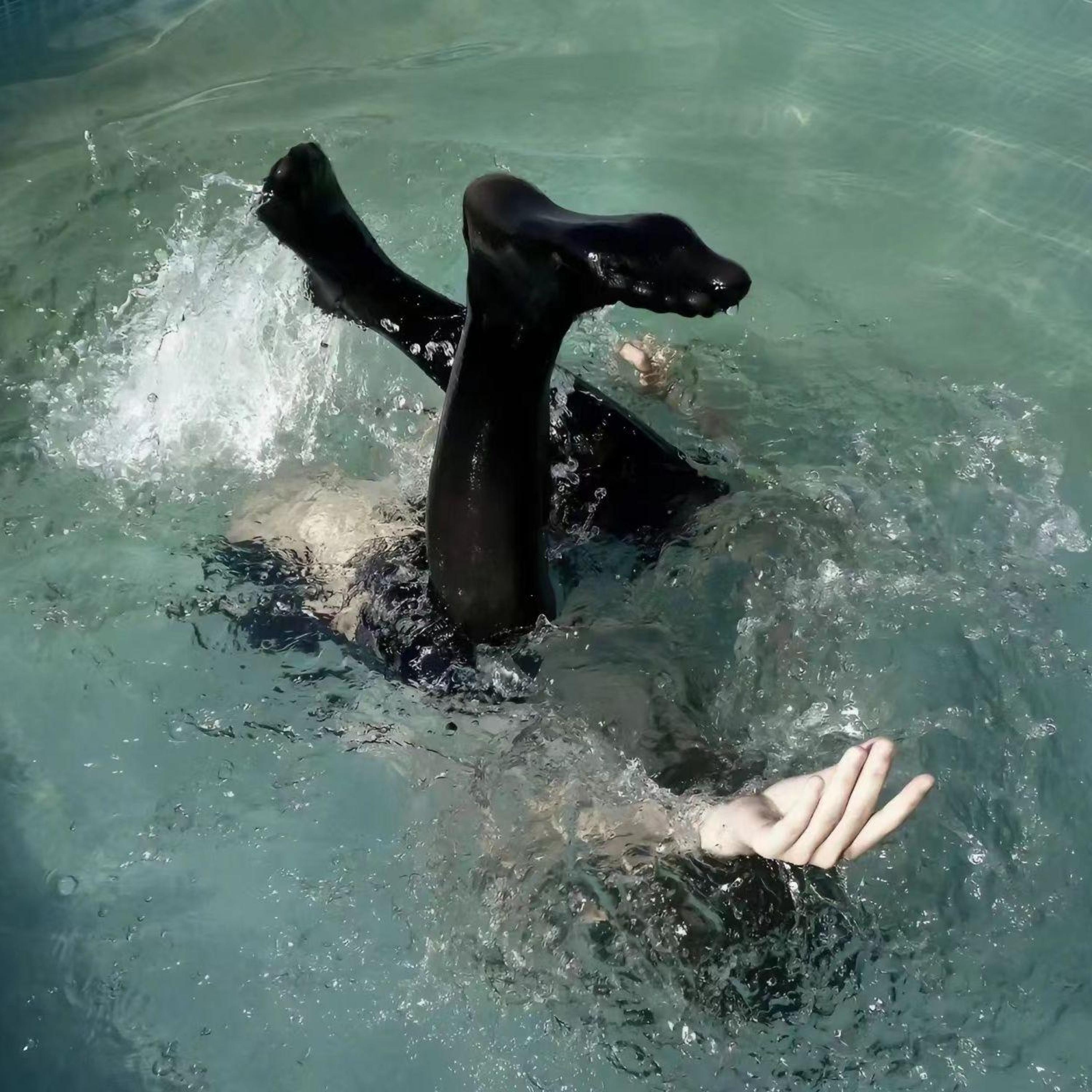 Релиз Drownin