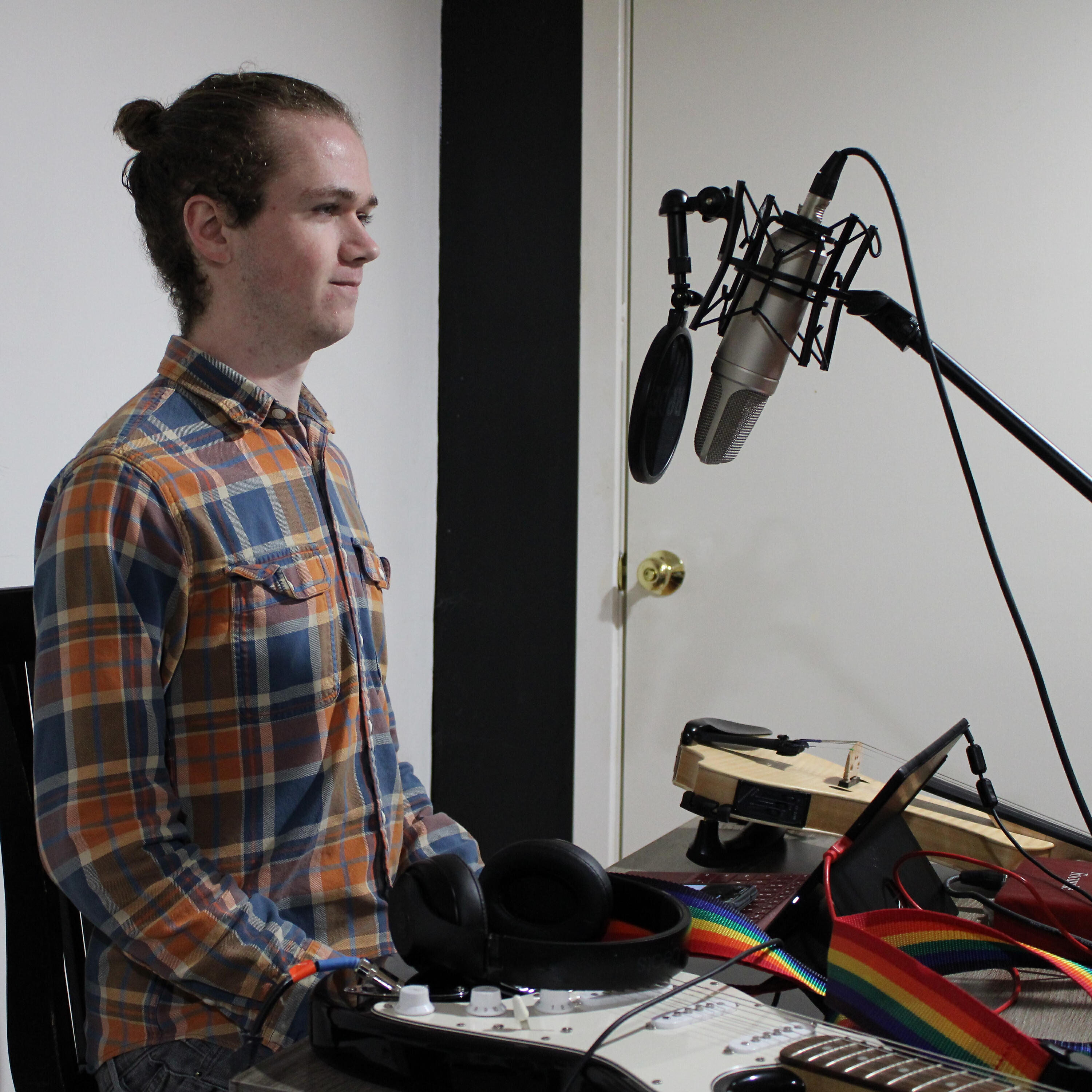 Трек Make Amends