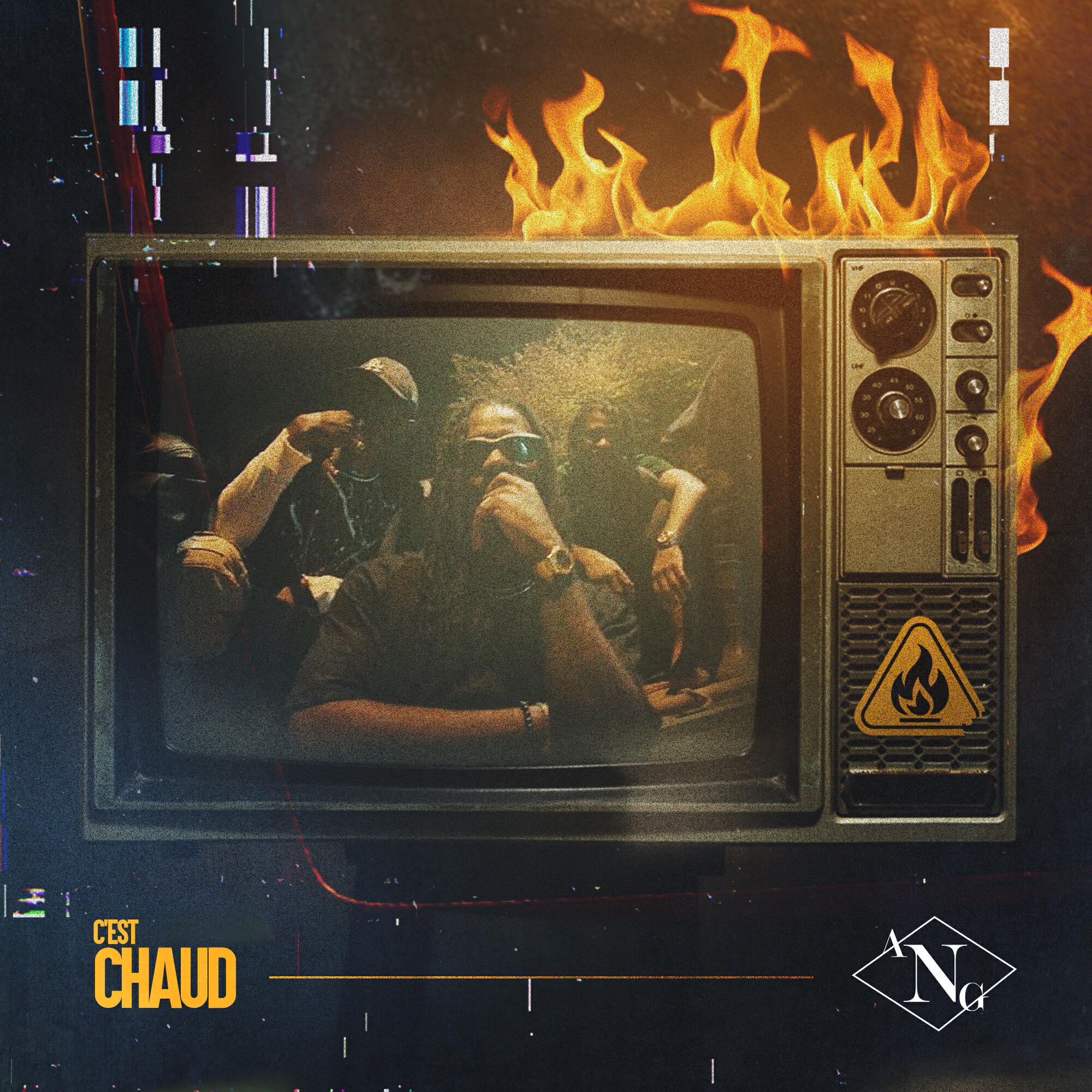 Релиз C'est Chaud