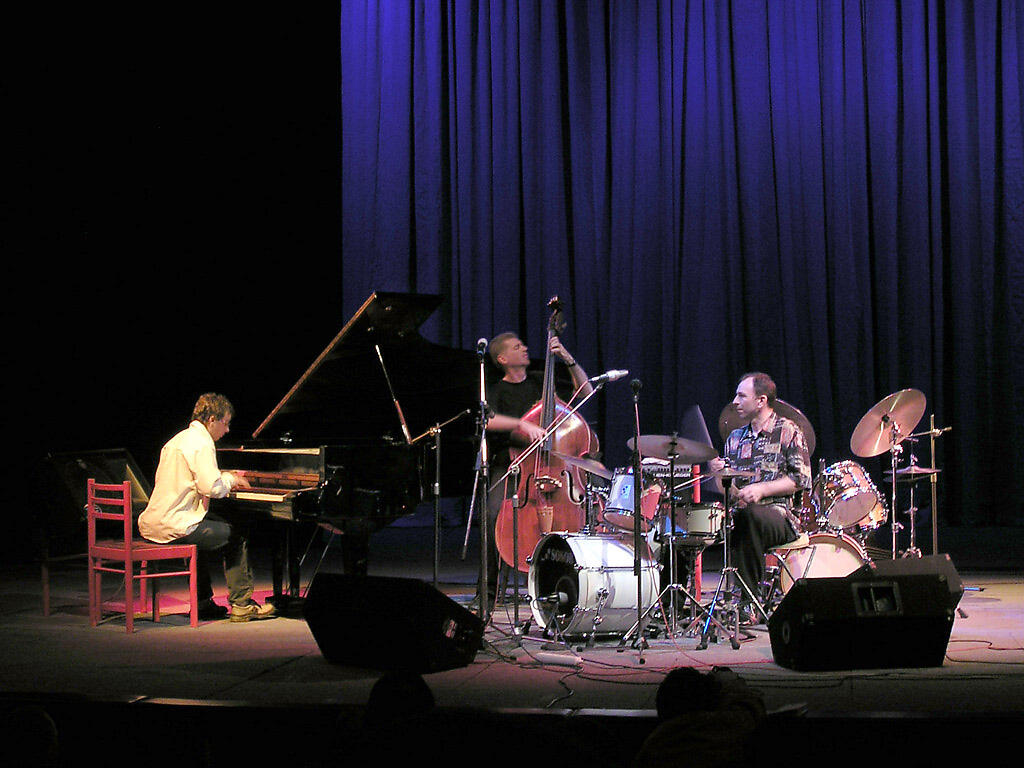 Amc trio