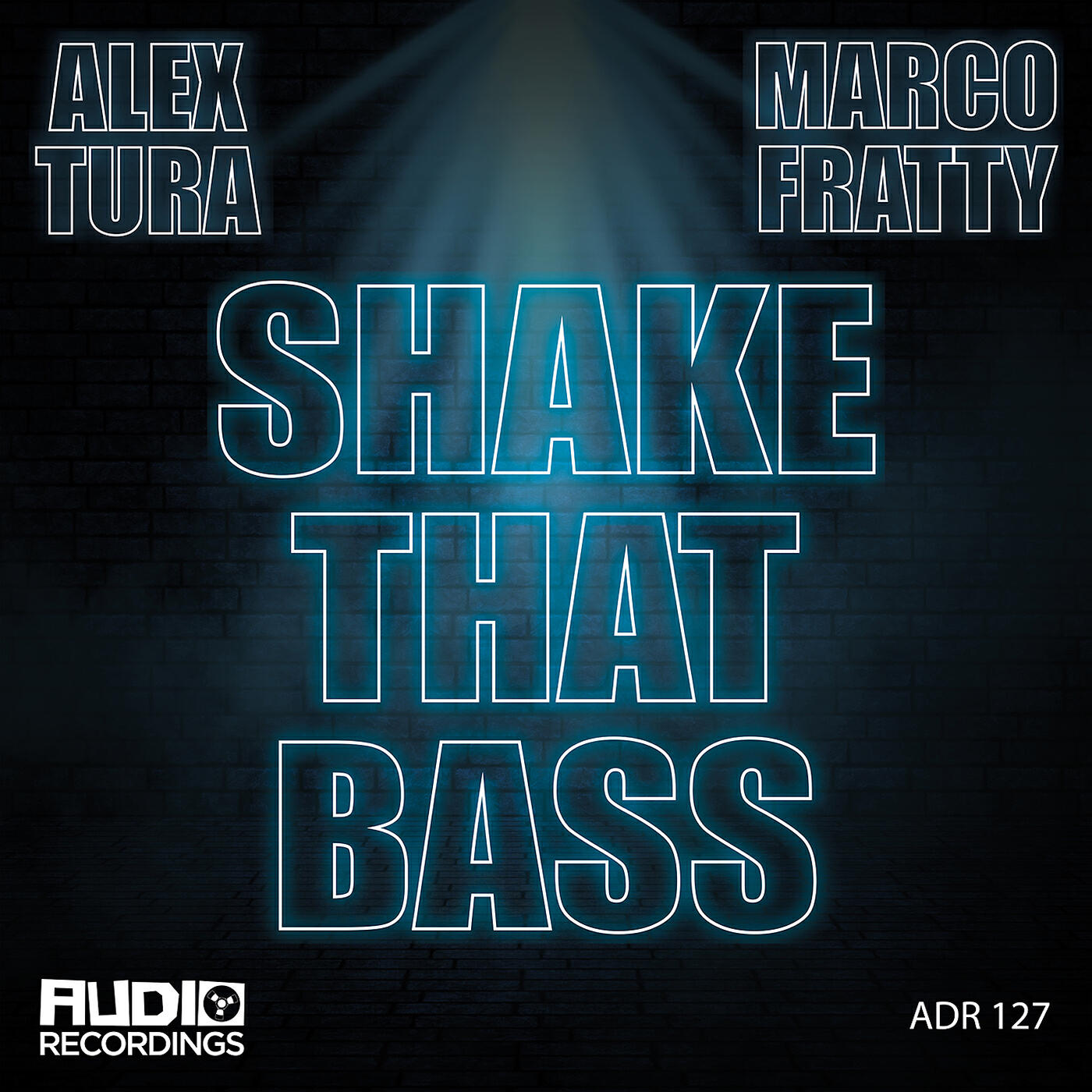 Релиз Shake That Bass