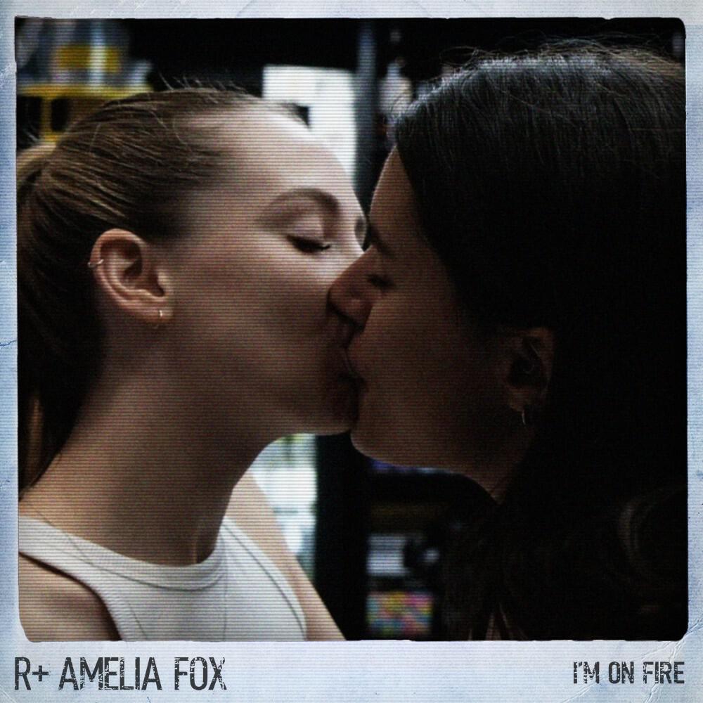 Релиз I'm on Fire