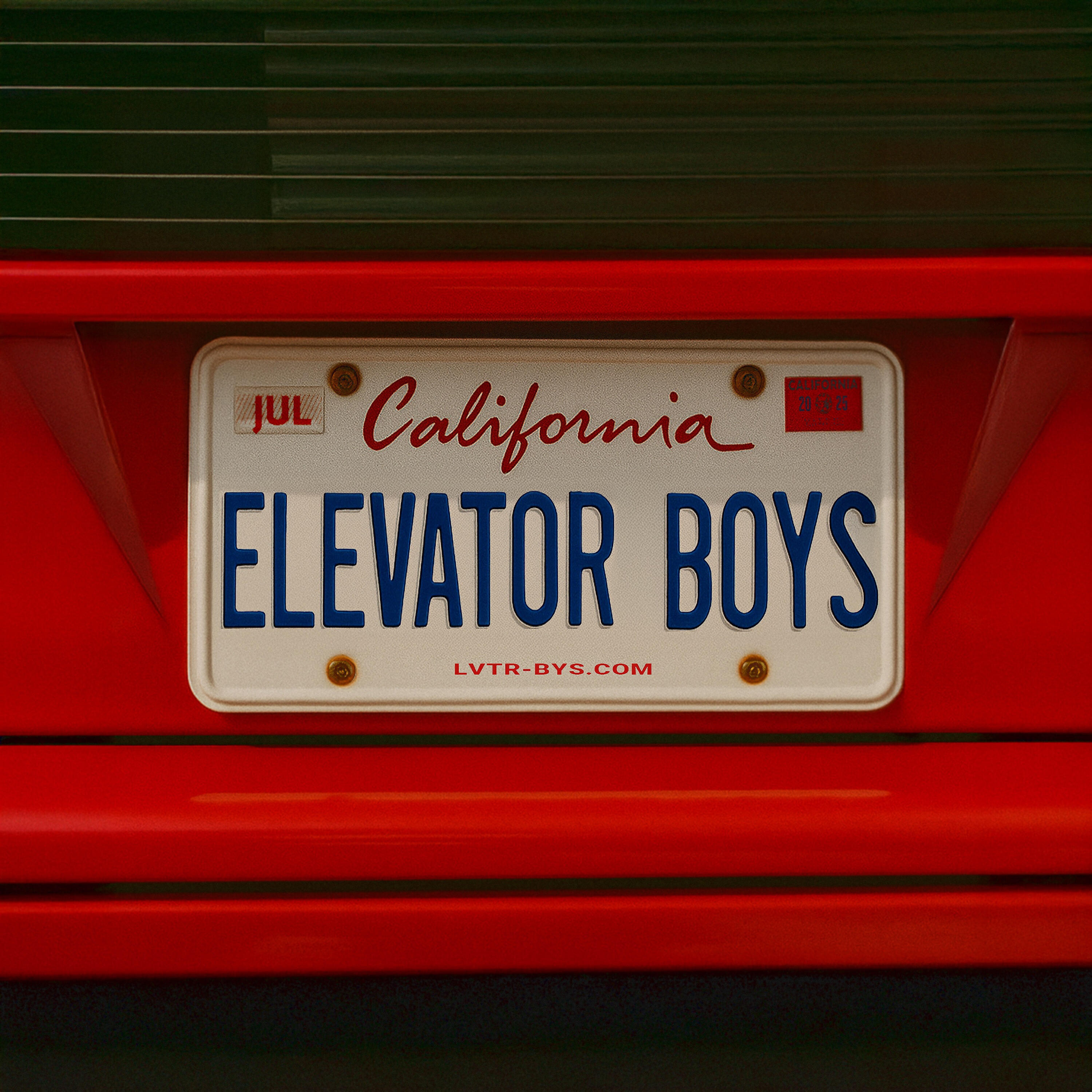 Релиз California