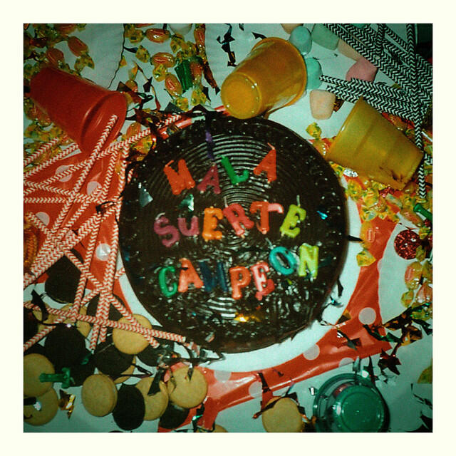 Релиз Mala Suerte Campeón