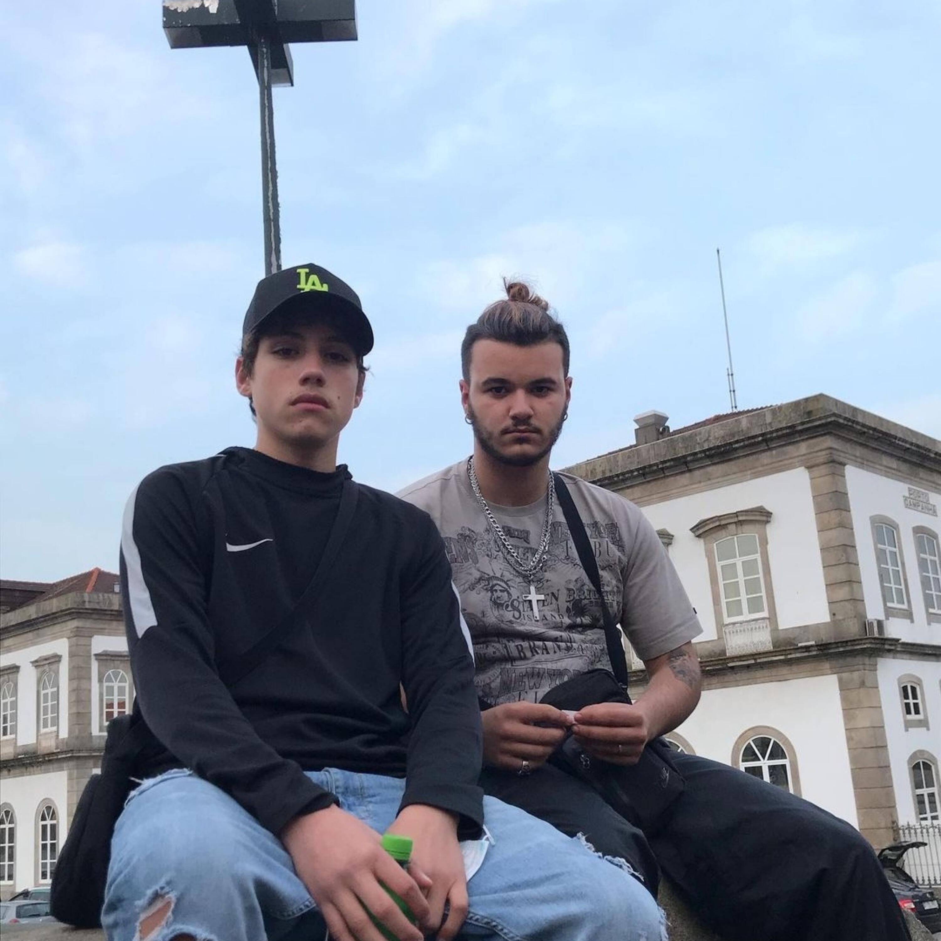 Релиз Mais um Dia