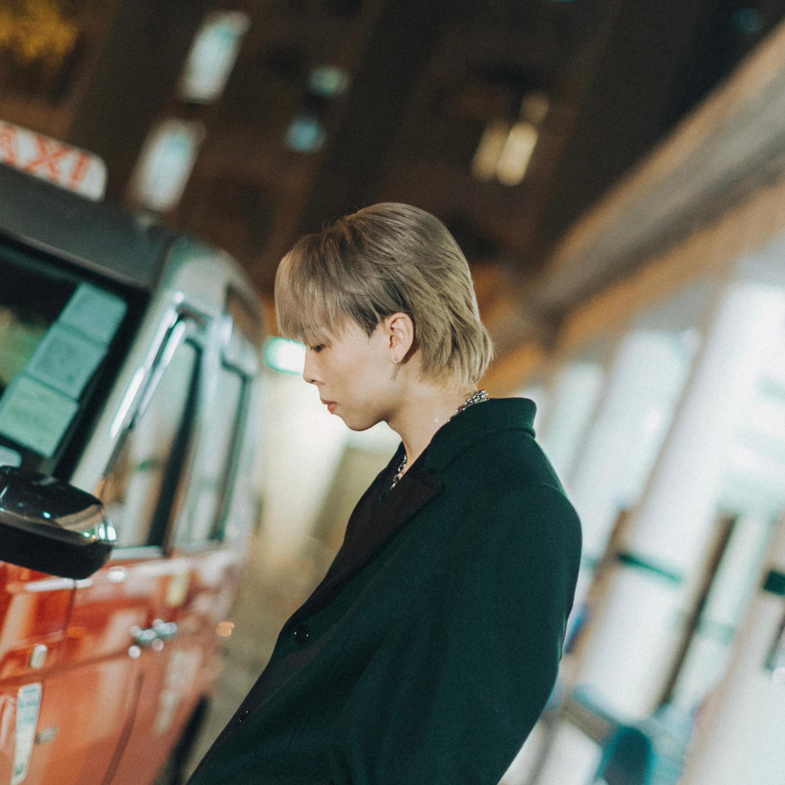 Релиз Dear Vicky
