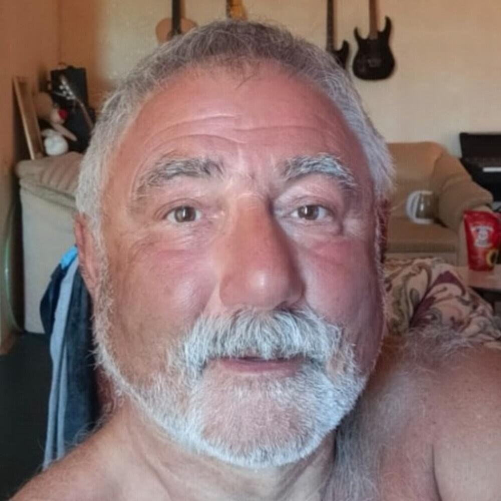 Гадзалов Геннадий