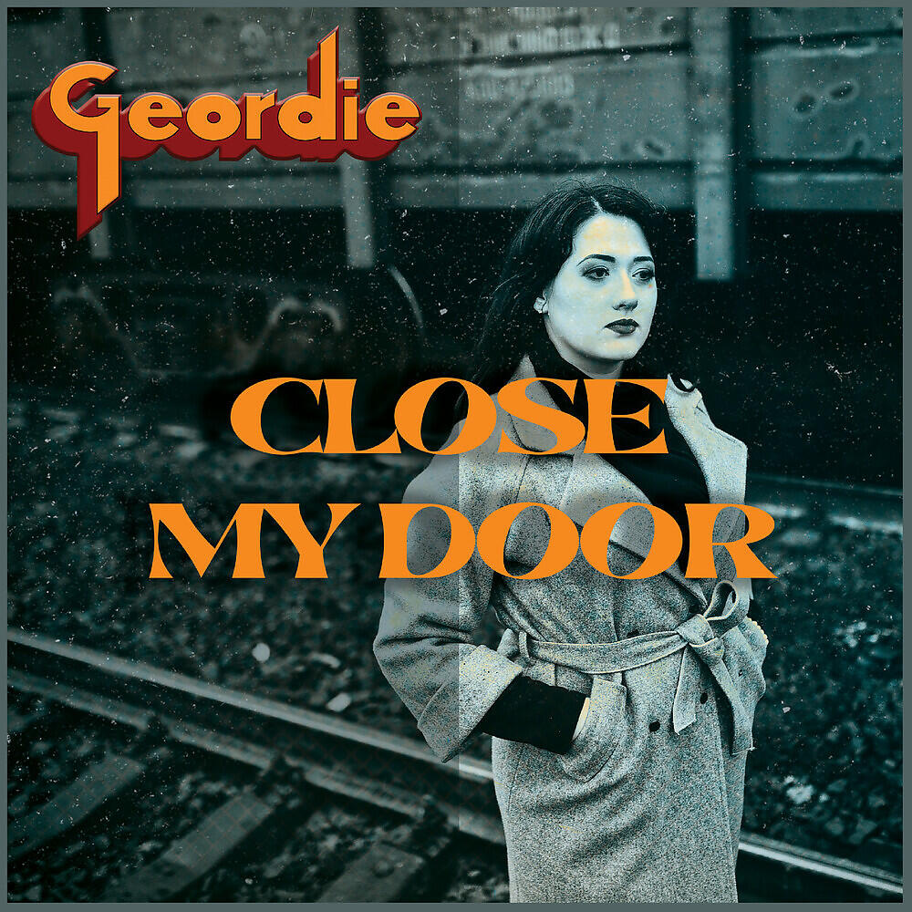 Релиз Close My Door
