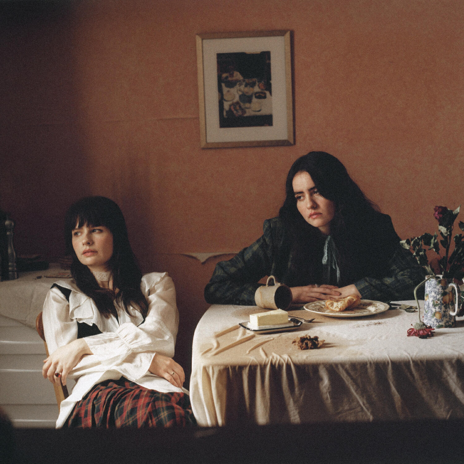 Релиз Daughters