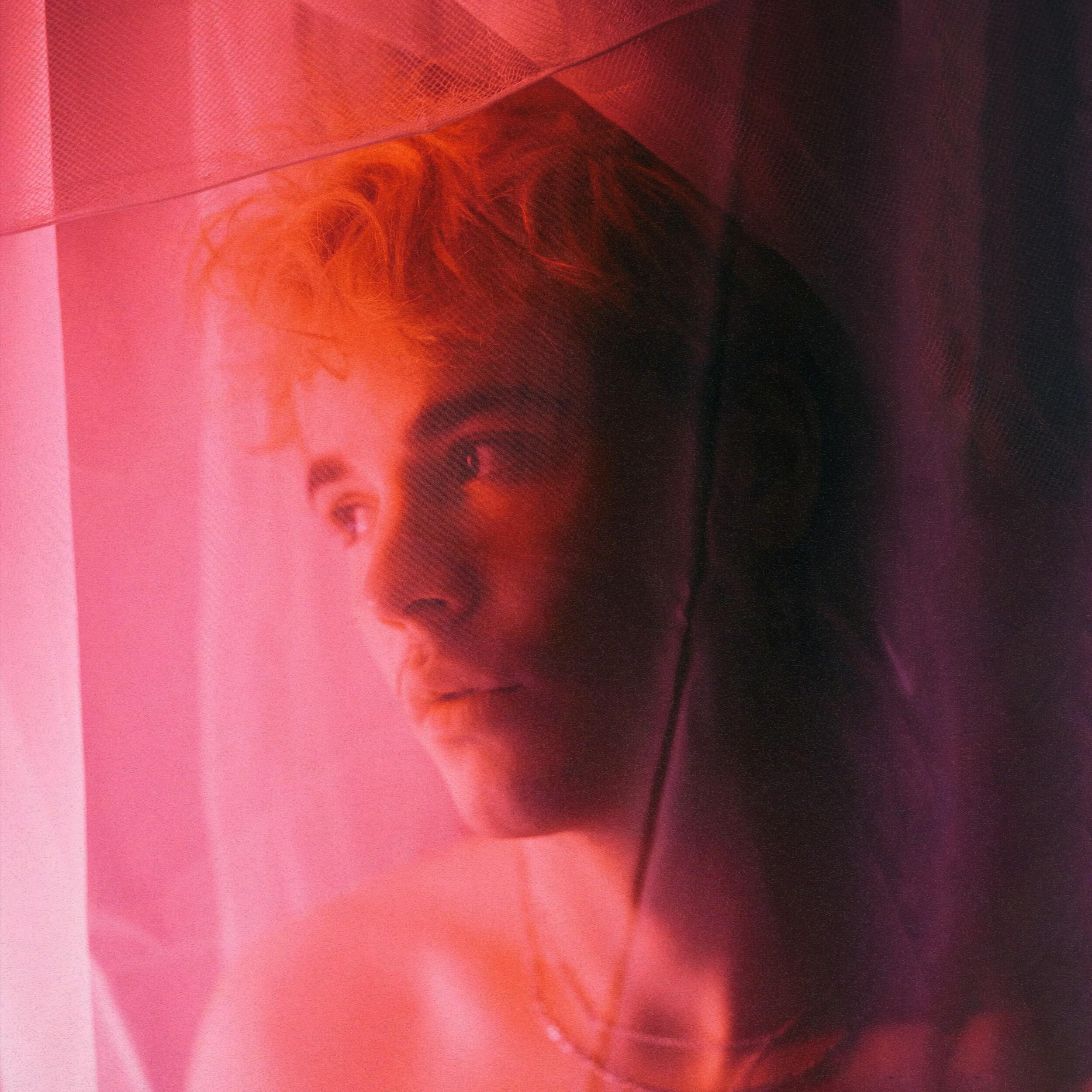 Релиз Boy Don't Cry