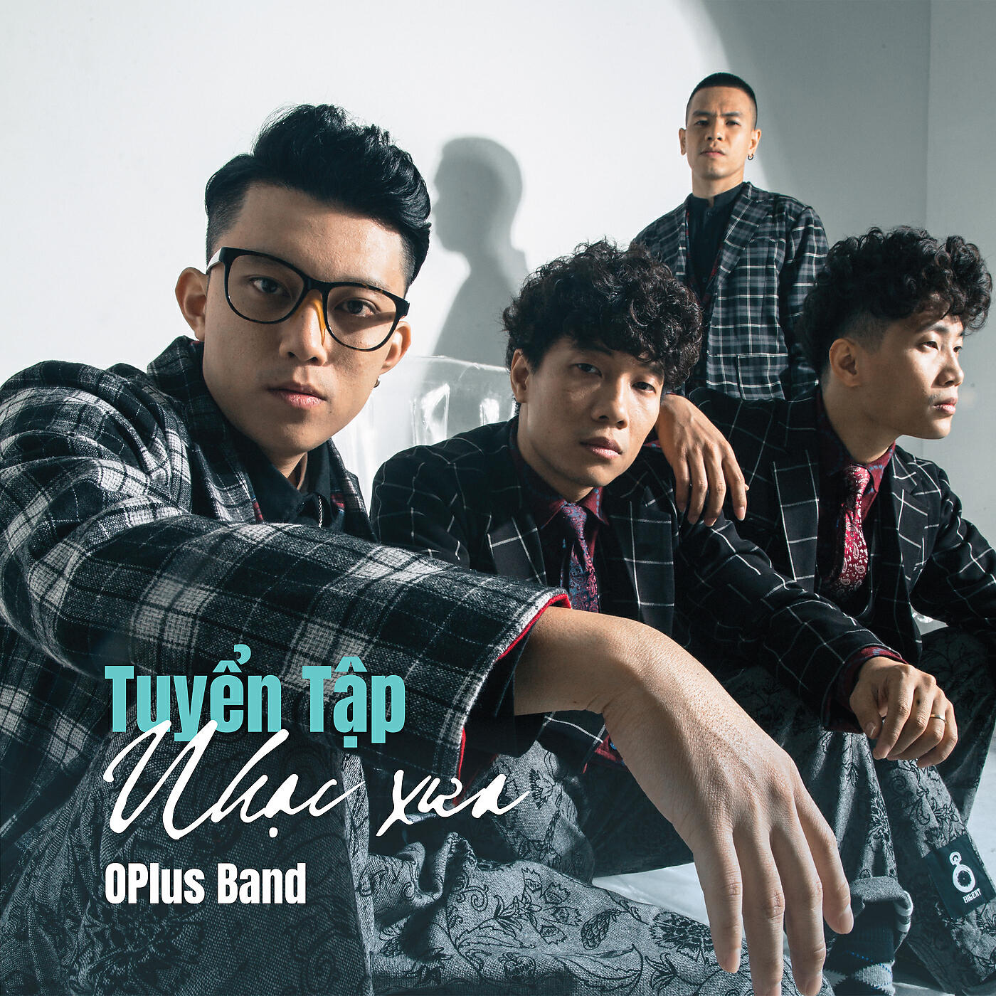 Релиз Tuyen Tap Cac Ca Khuc Nhac Xua Cua OPlus Band