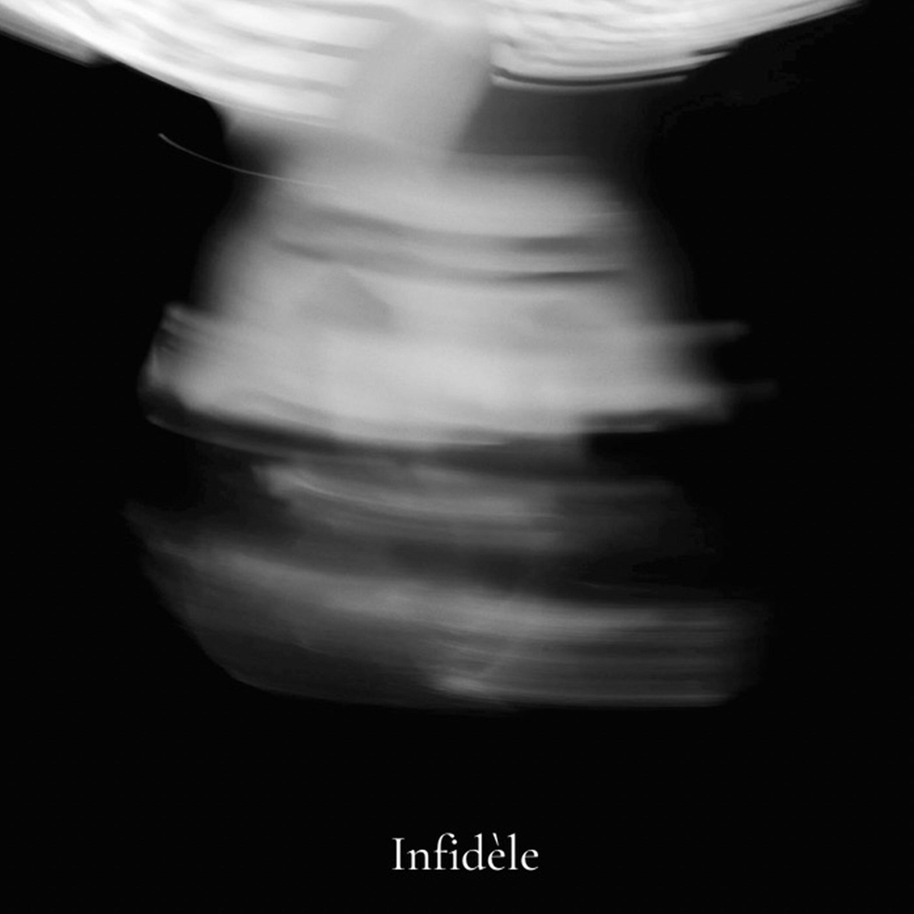 Релиз Infidèle