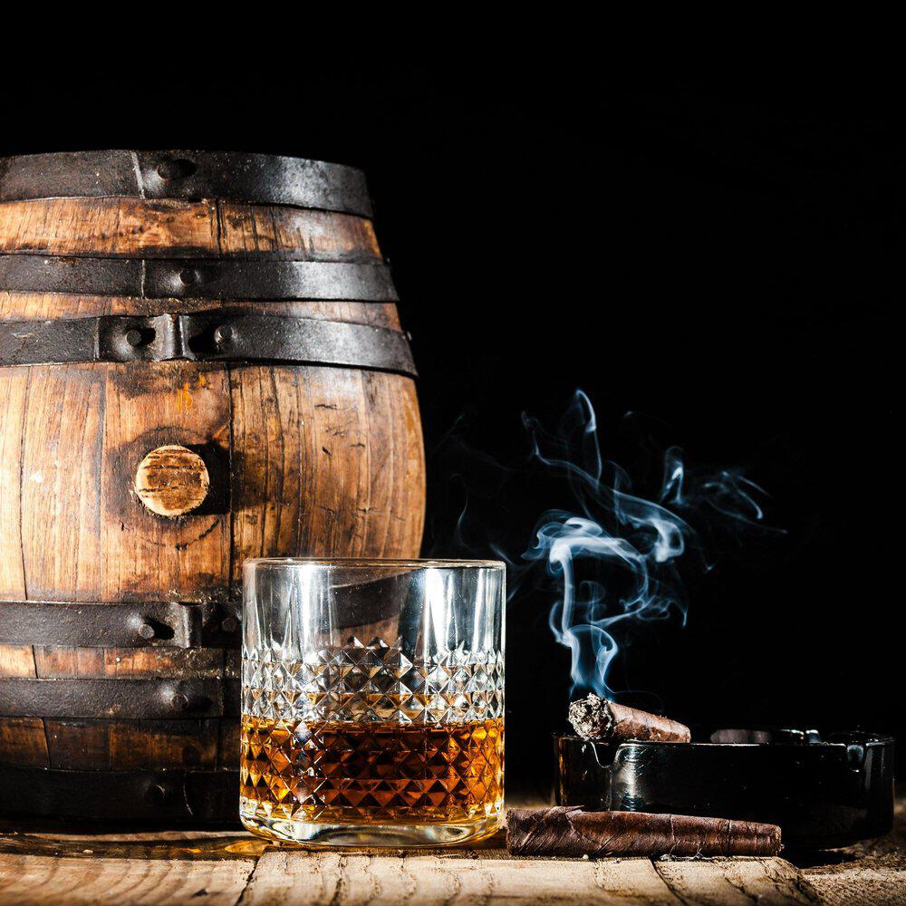 Релиз Whiskey in the Glass