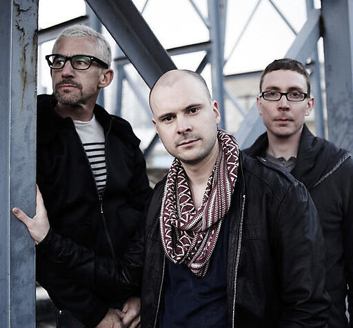 Above & Beyond feat. Zoe Johnston