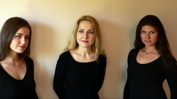 Perunika Trio