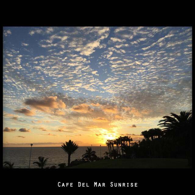 Релиз Cafe Del Mar Sunrise