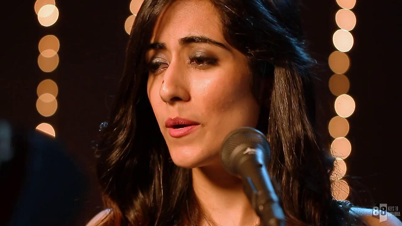 Jonita Gandhi все песни в mp3