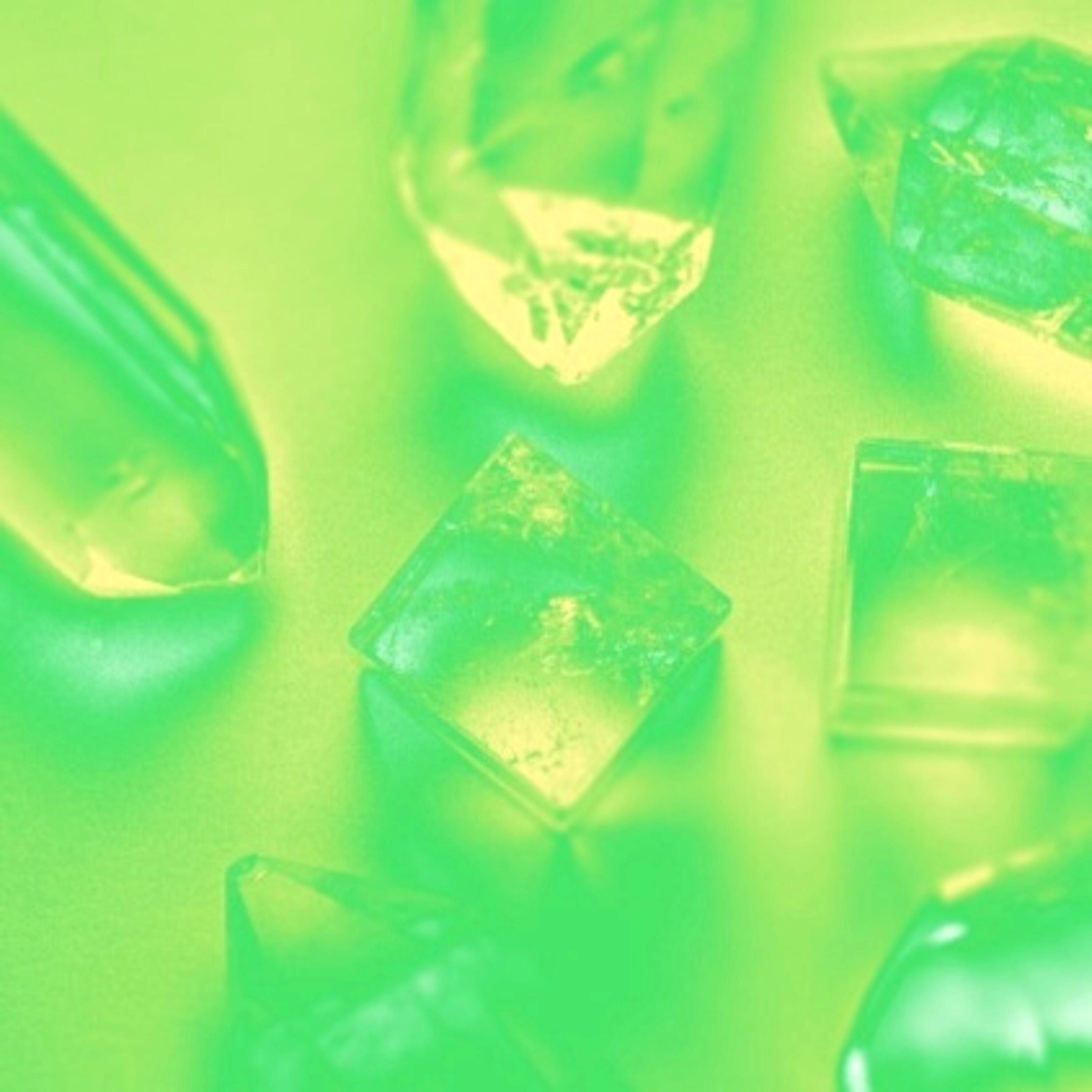 Релиз Crystals