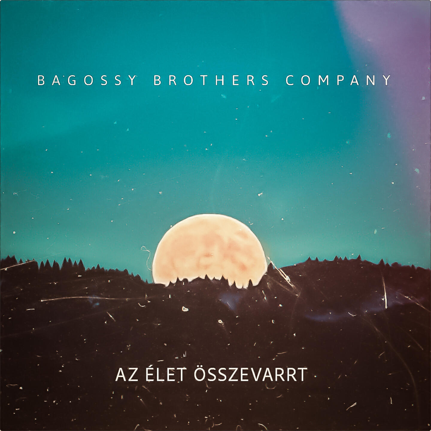 Релиз Az Élet Összevarrt