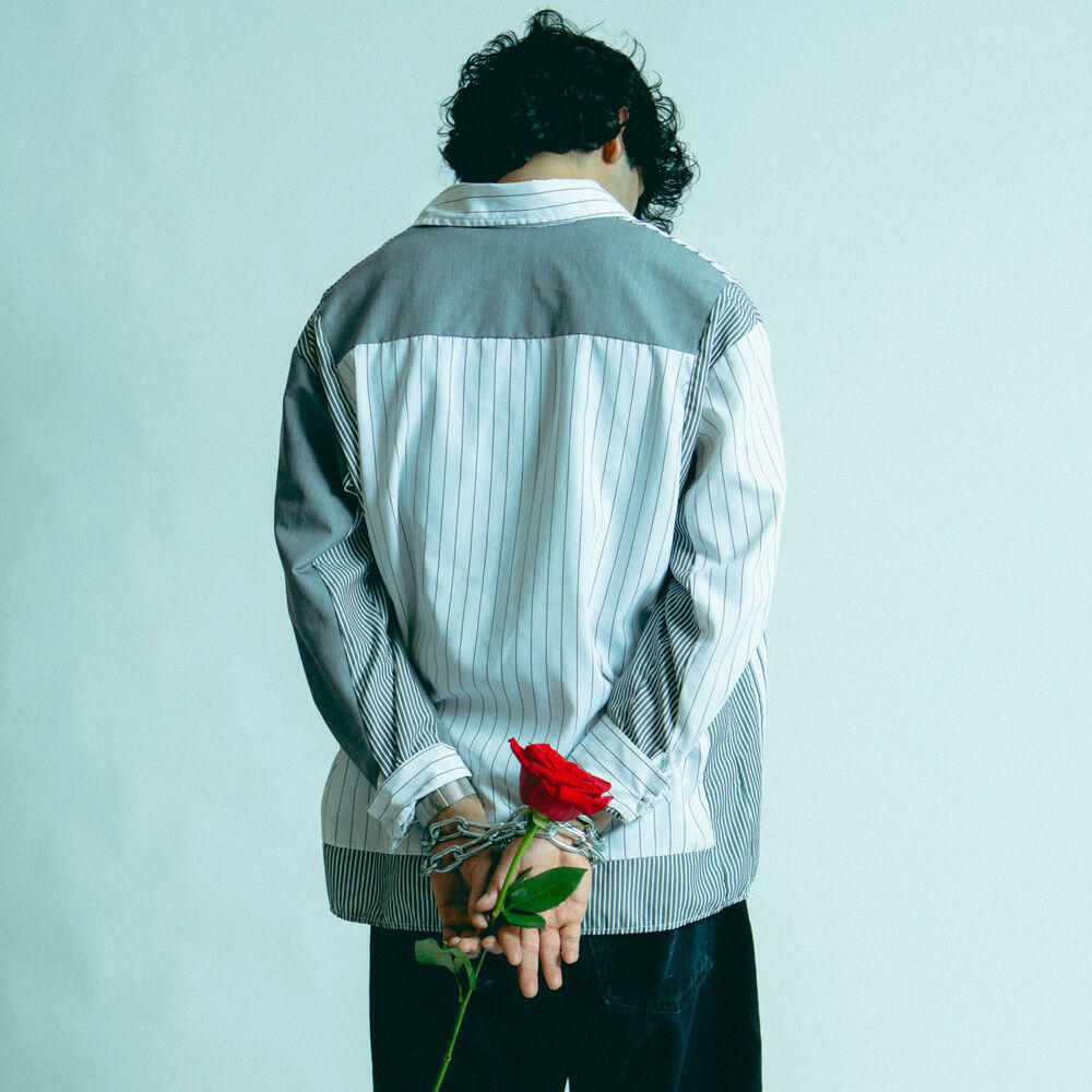 Релиз loving u is a crime