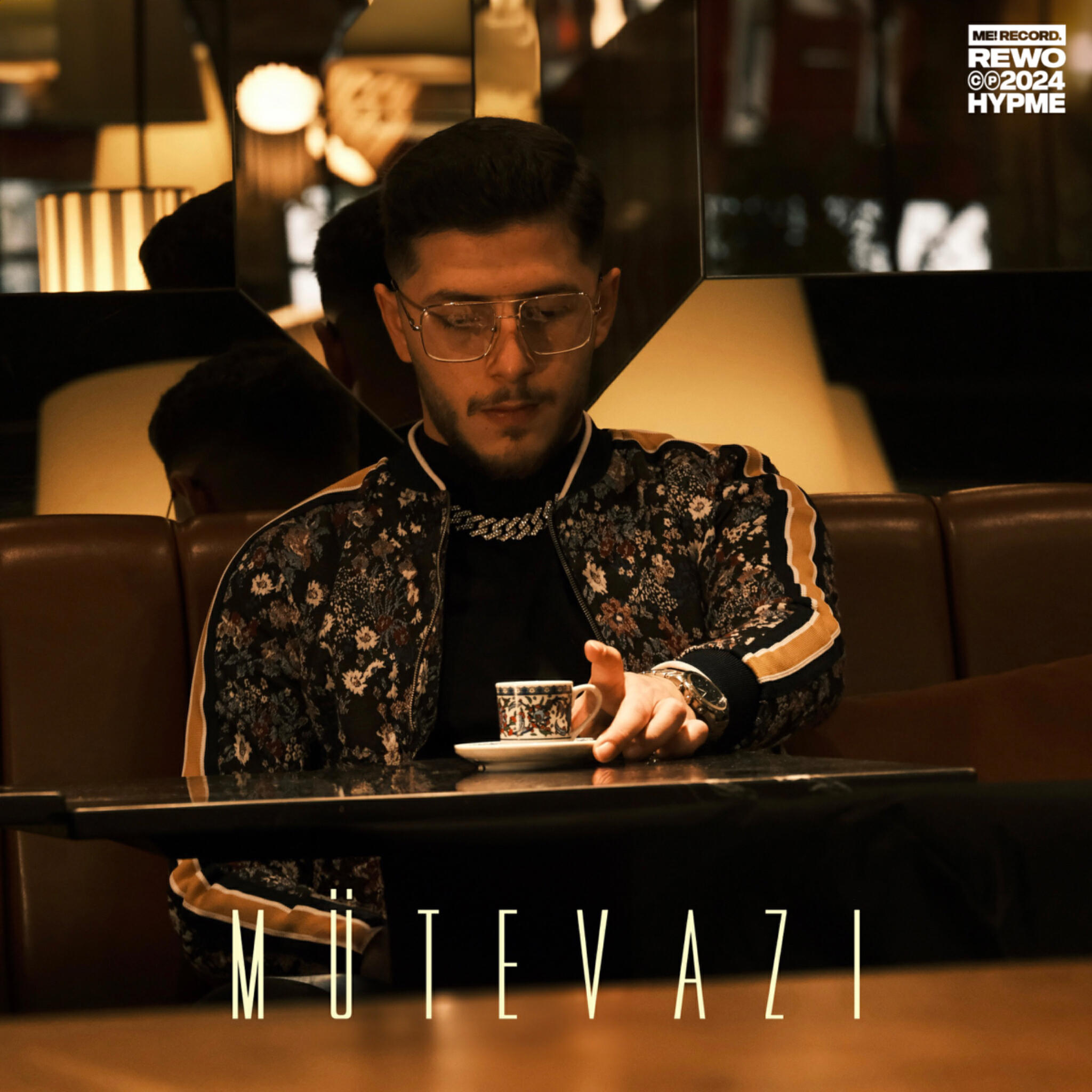 Релиз MÜTEVAZI