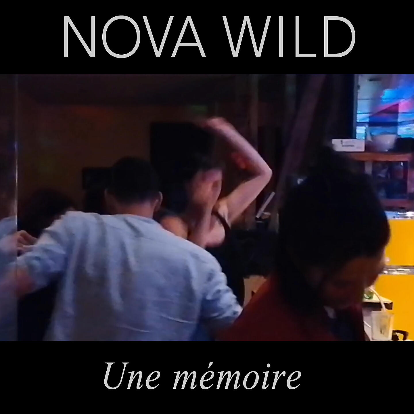 Релиз Une mémoire